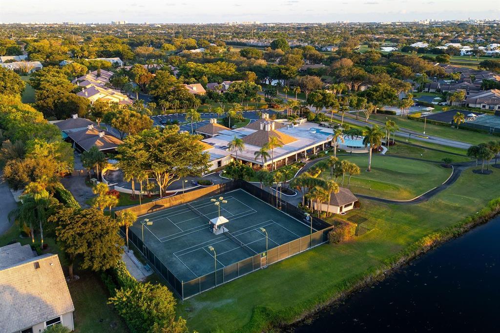 5021 Oak Hill Lane 115