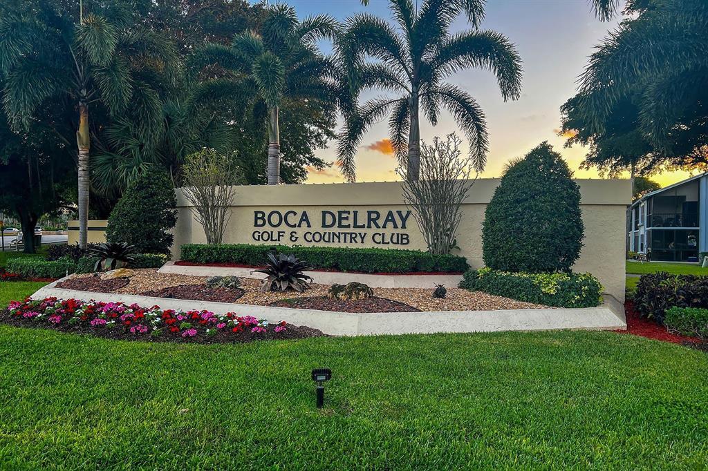 5021 Oak Hill Lane 115