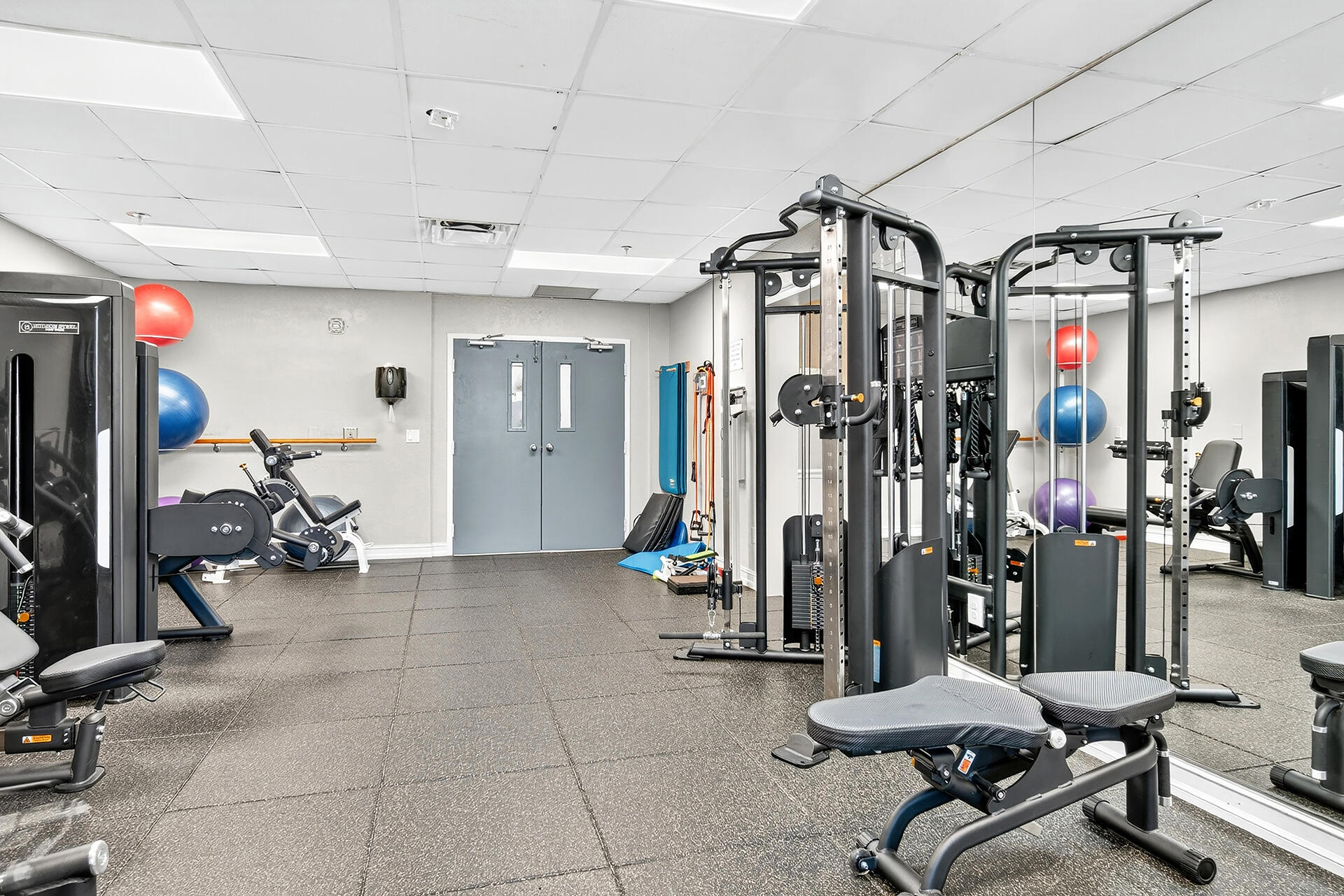 5021 Oak Hill Lane 115