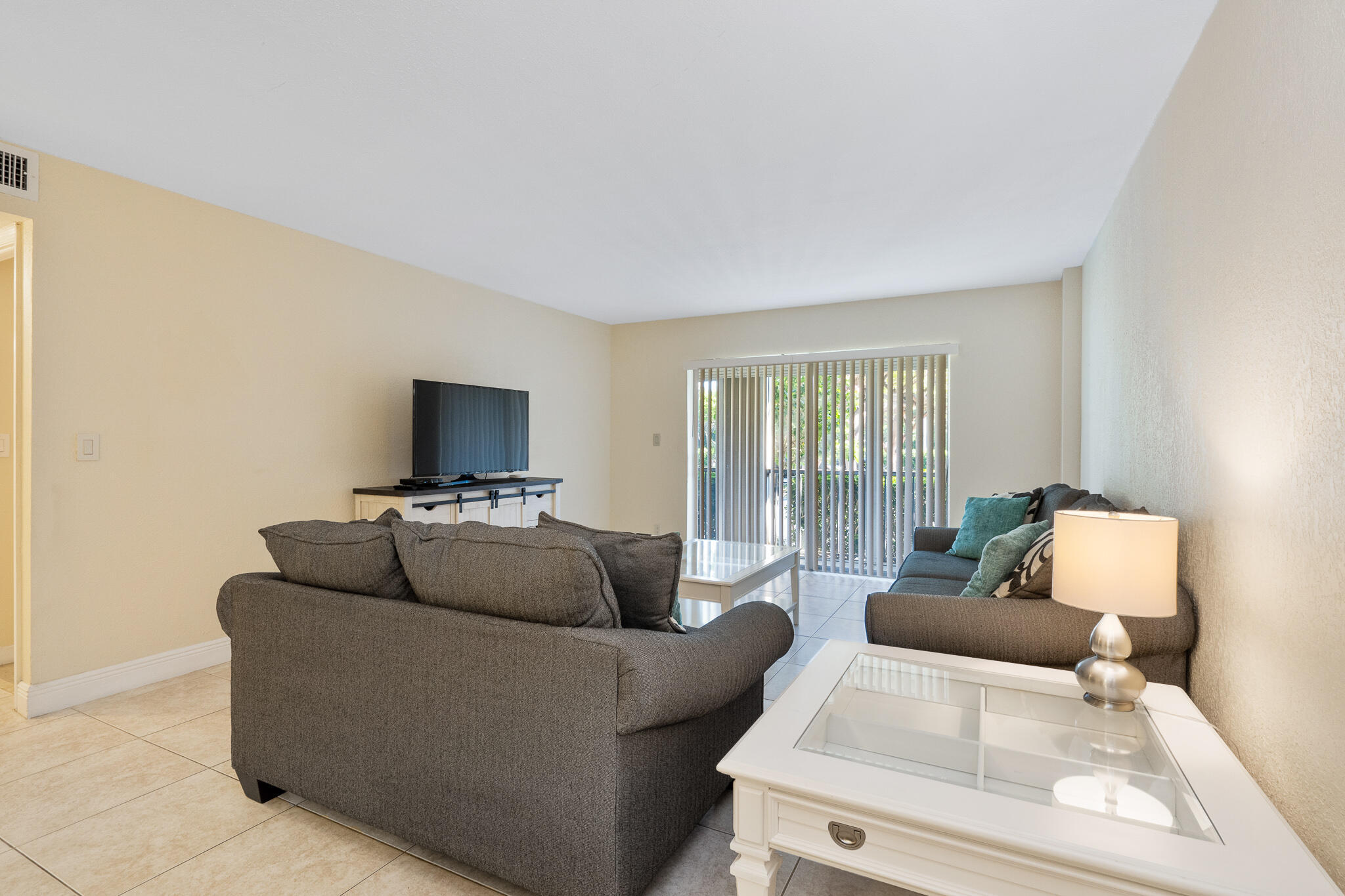 1111 S Ocean Boulevard 122