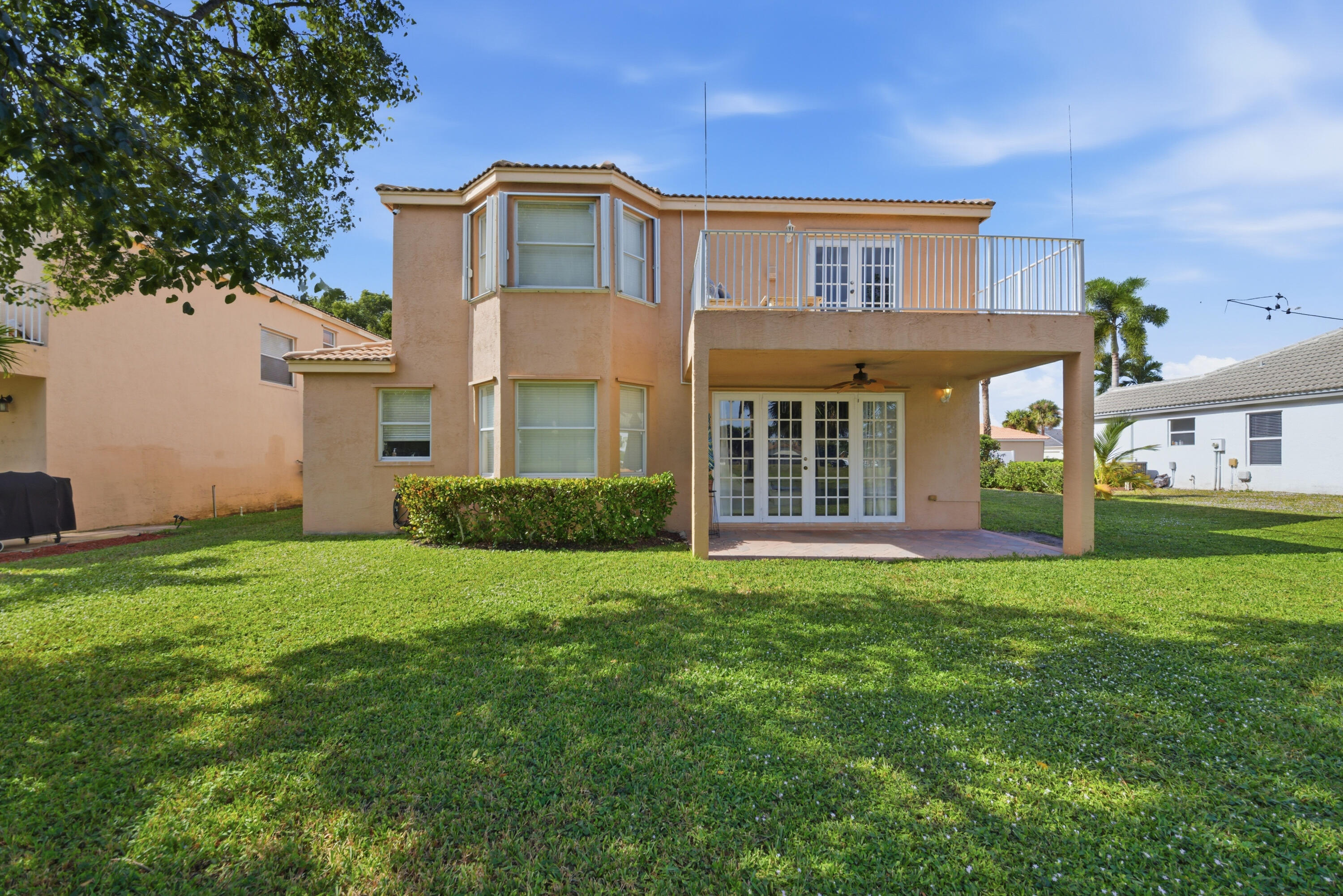 2462 Westmont Place