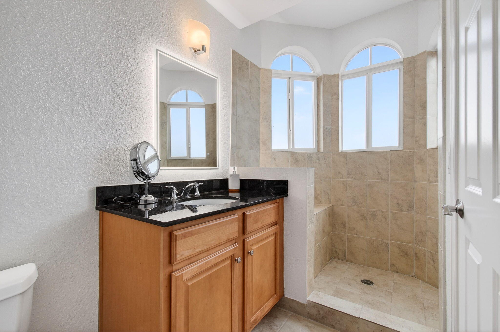 1942 NE 6th Street C