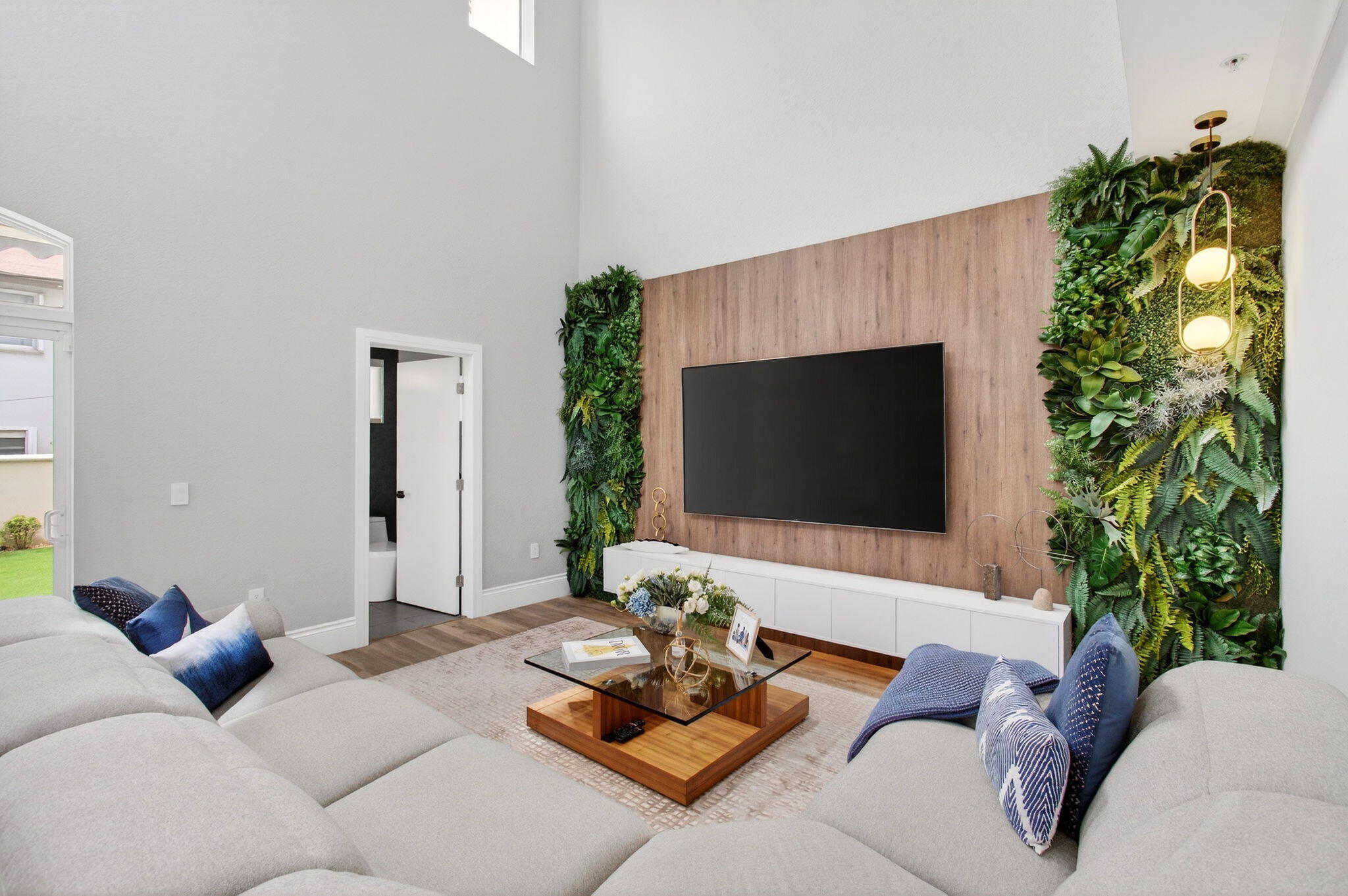 1942 NE 6th Street C