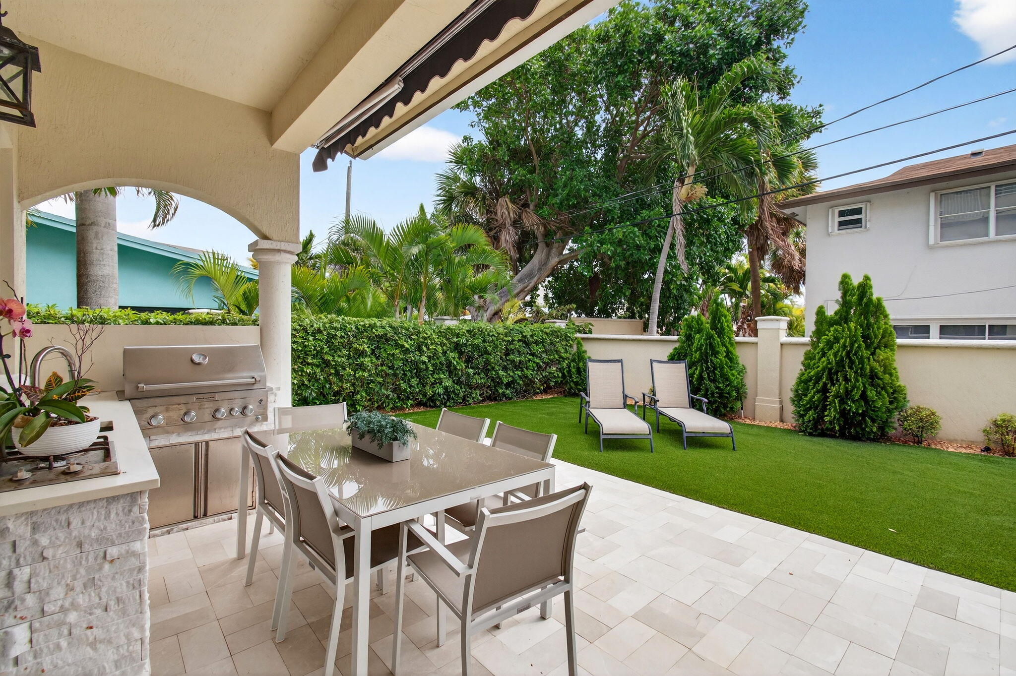 1942 NE 6th Street C