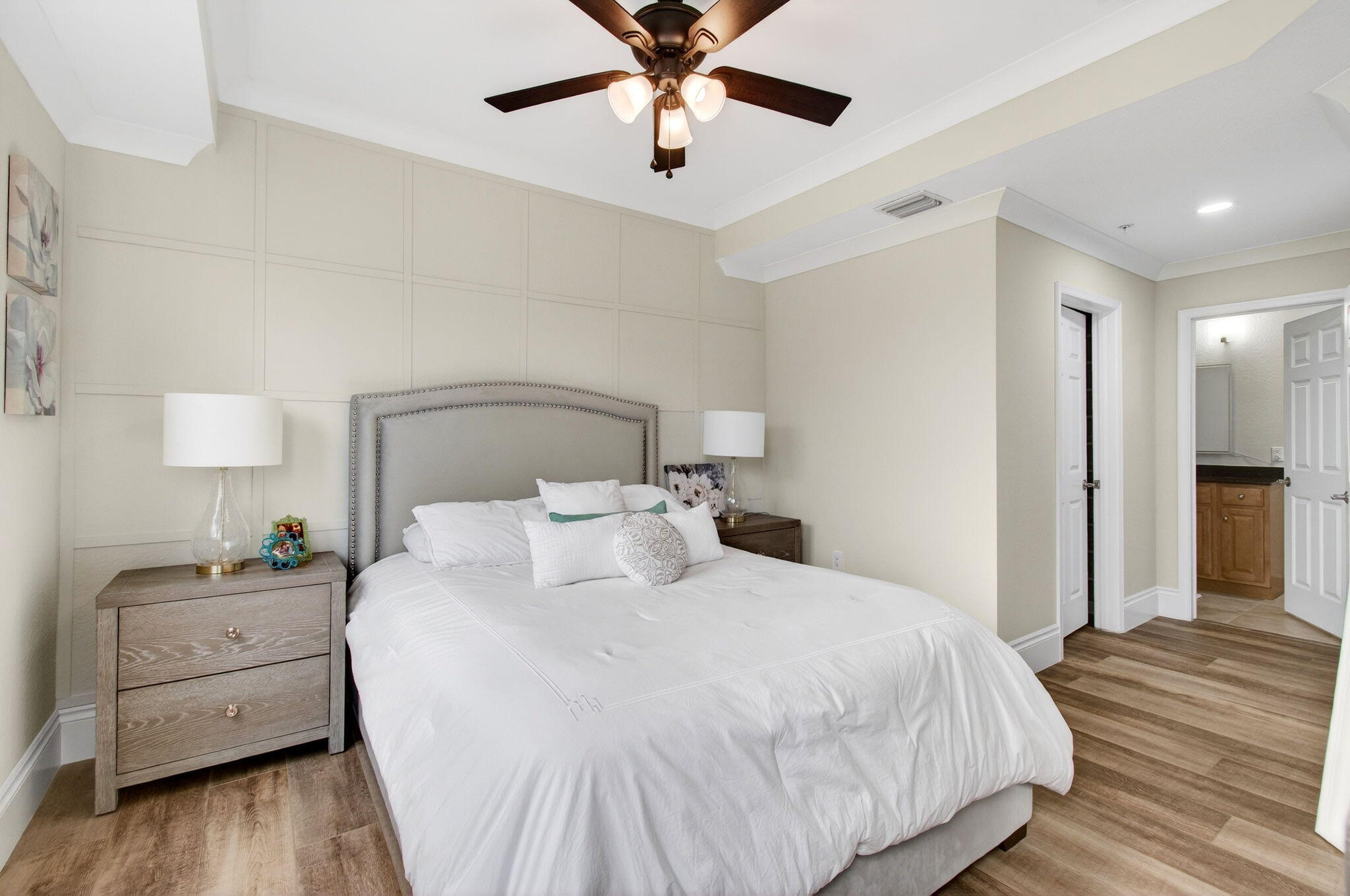 1942 NE 6th Street C