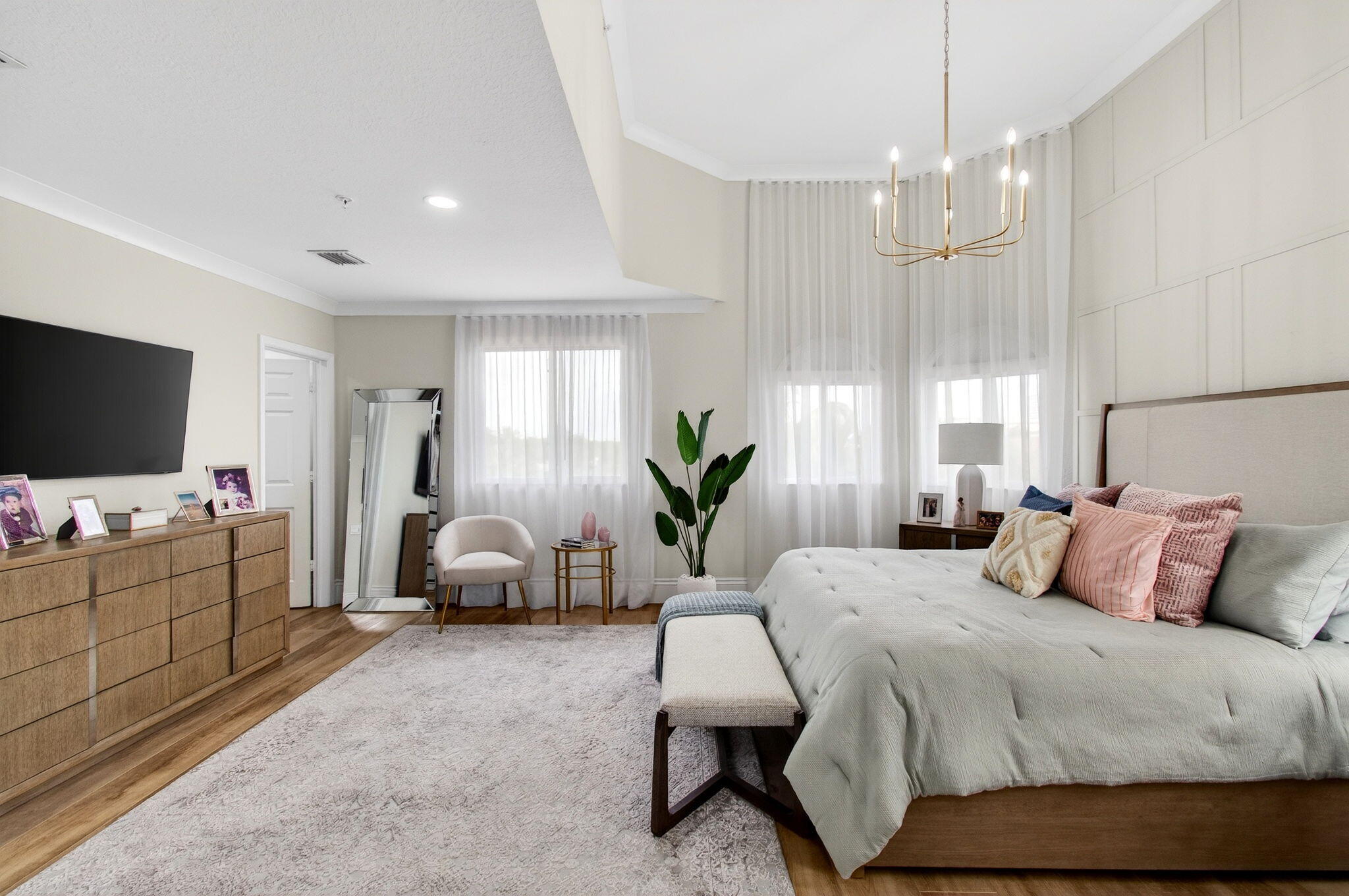 1942 NE 6th Street C