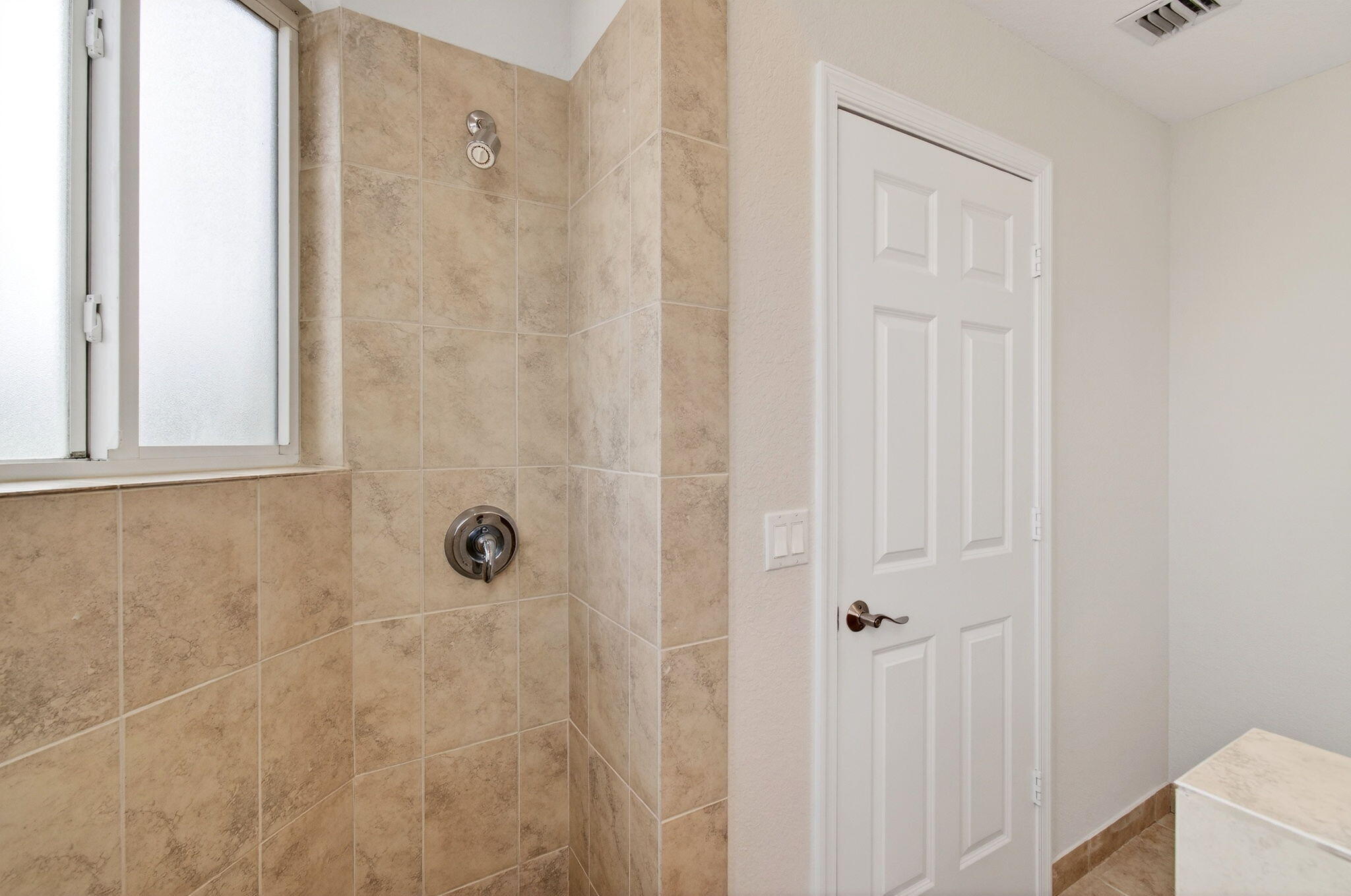 1942 NE 6th Street C