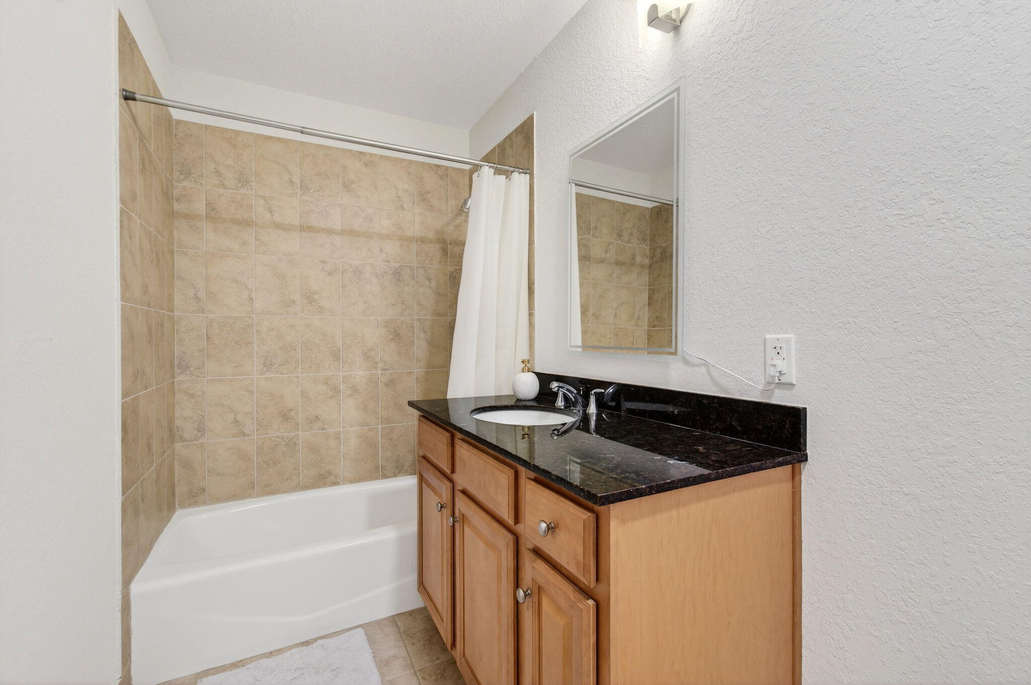 1942 NE 6th Street C