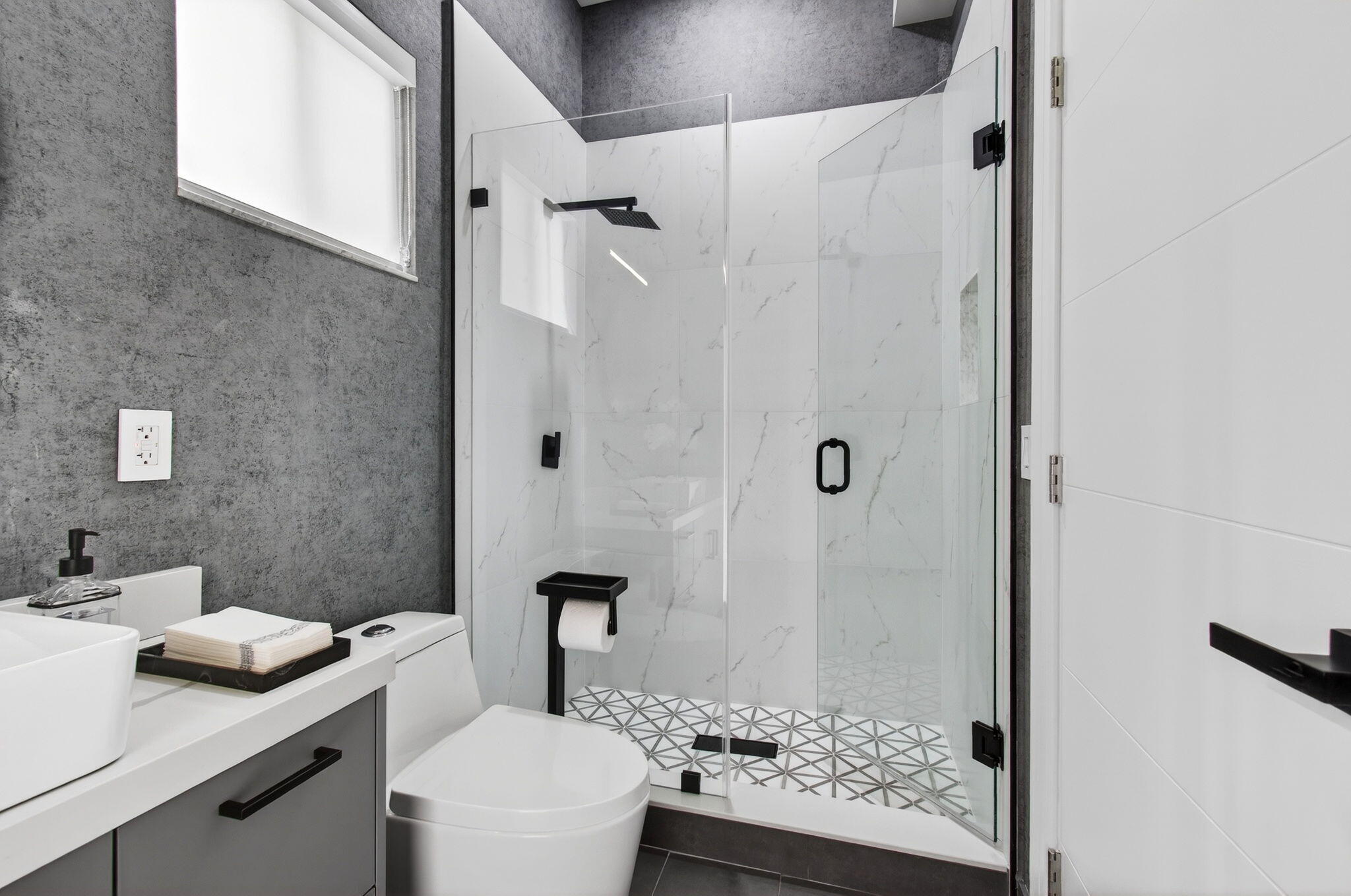 1942 NE 6th Street C