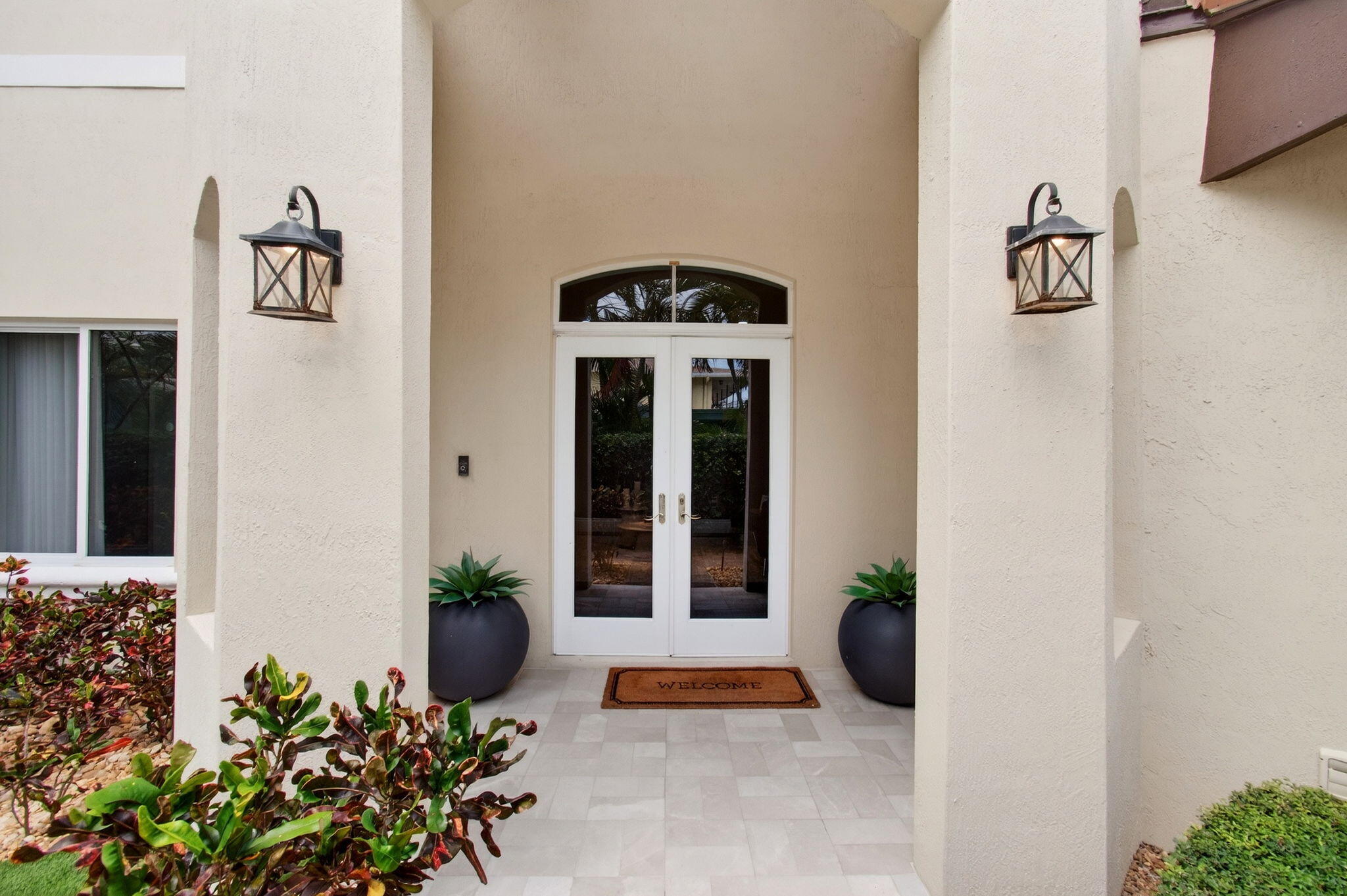 1942 NE 6th Street C