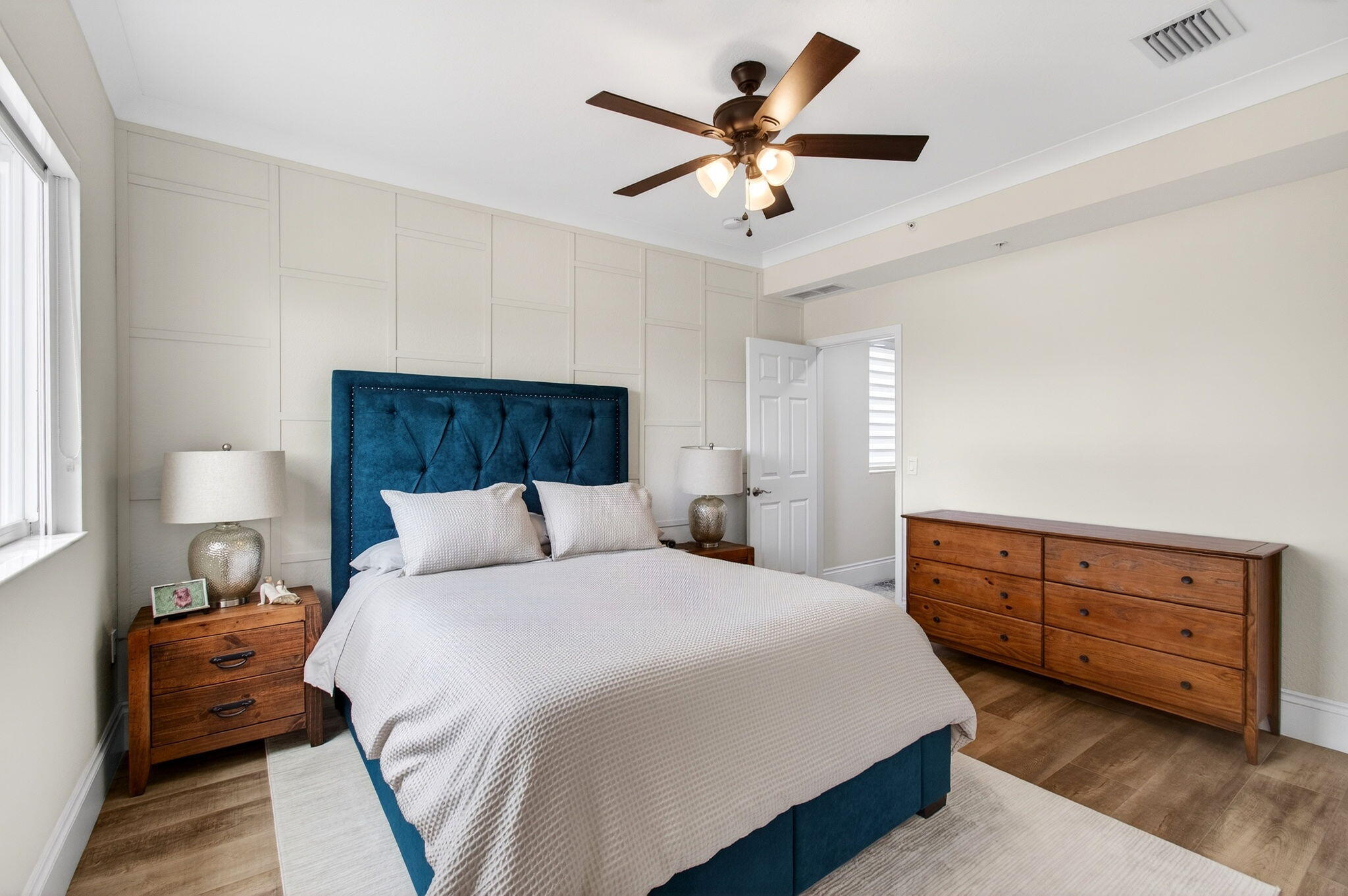 1942 NE 6th Street C