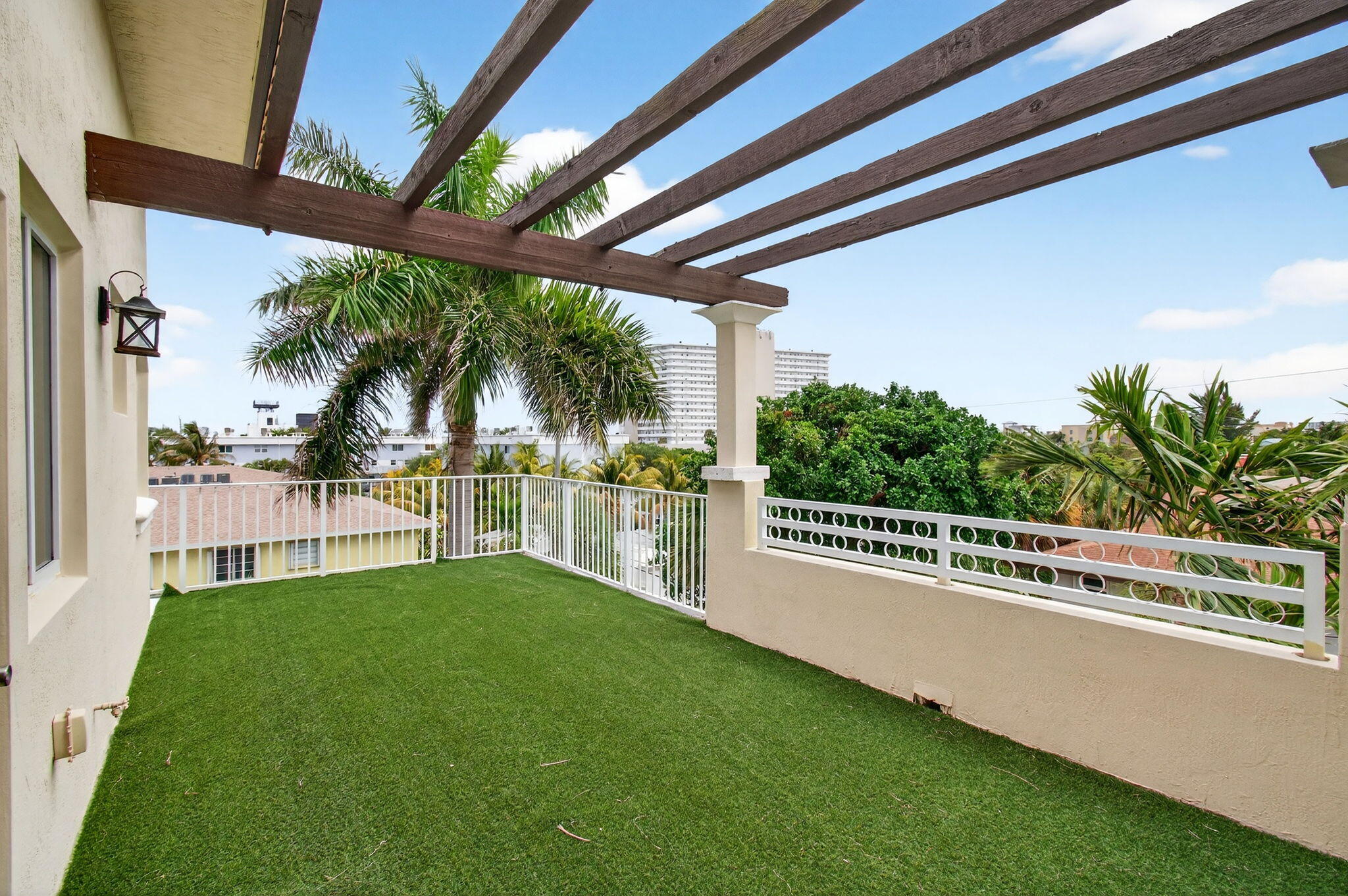 1942 NE 6th Street C