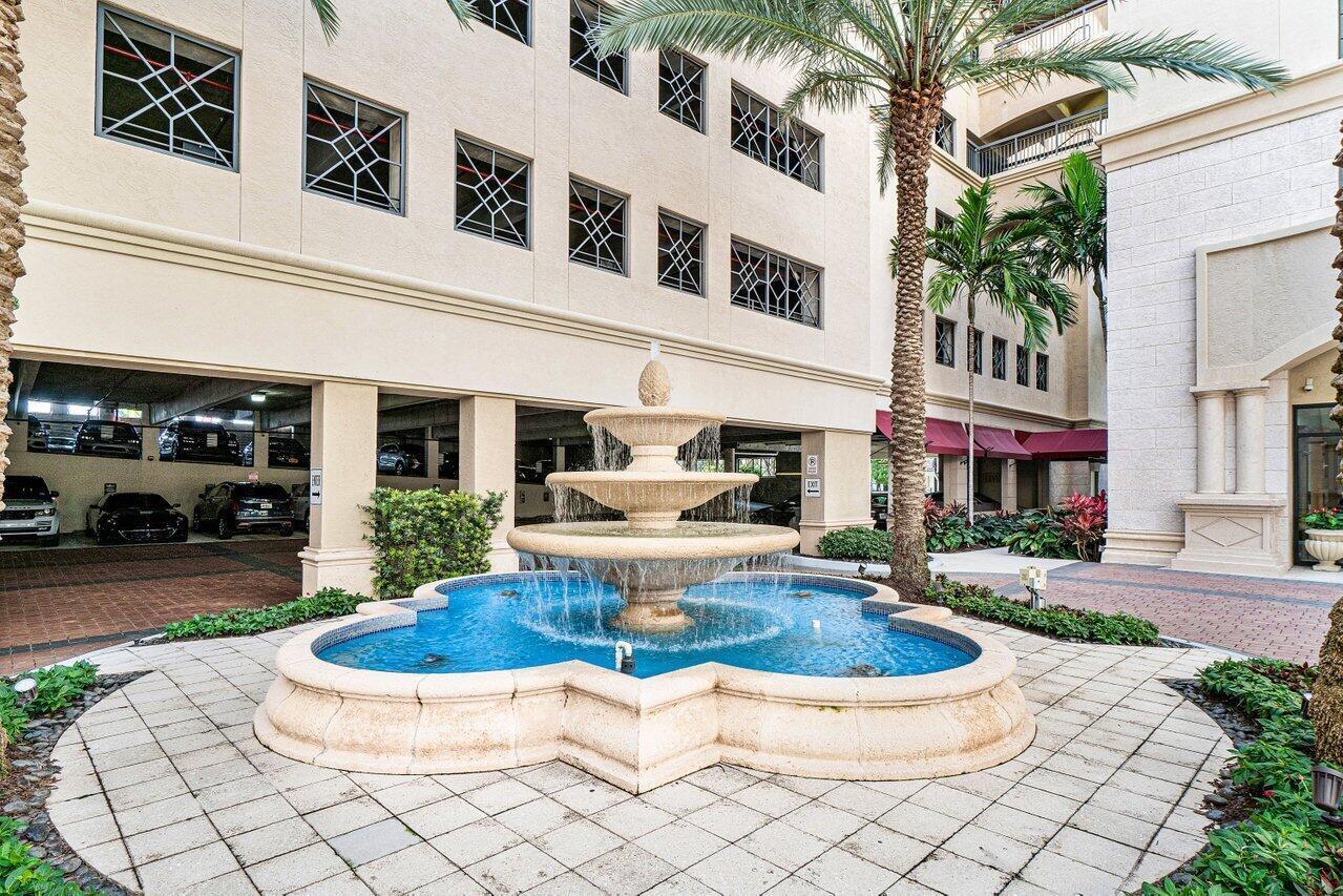 233 S Federal Highway 410