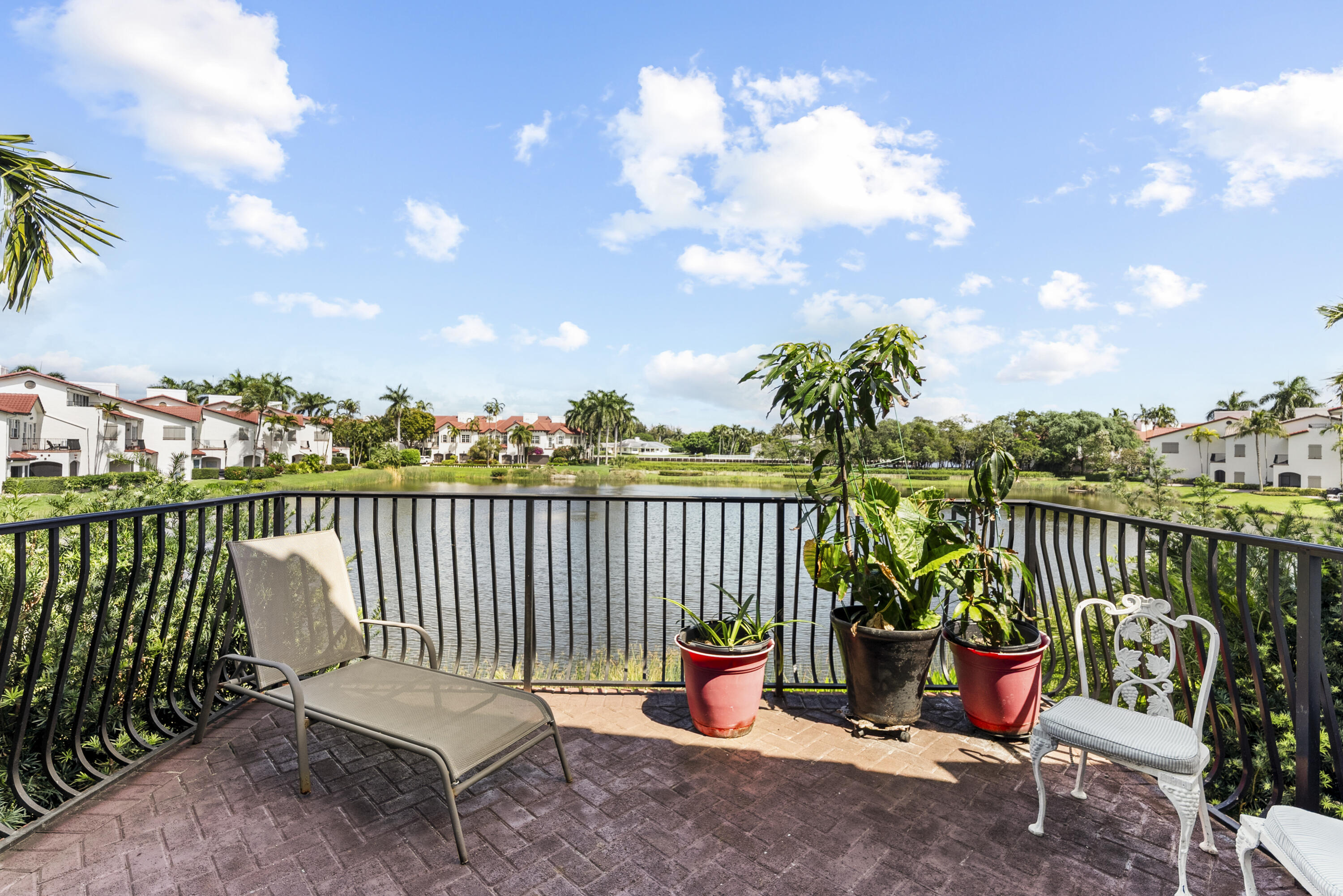 1527 Estuary Trail