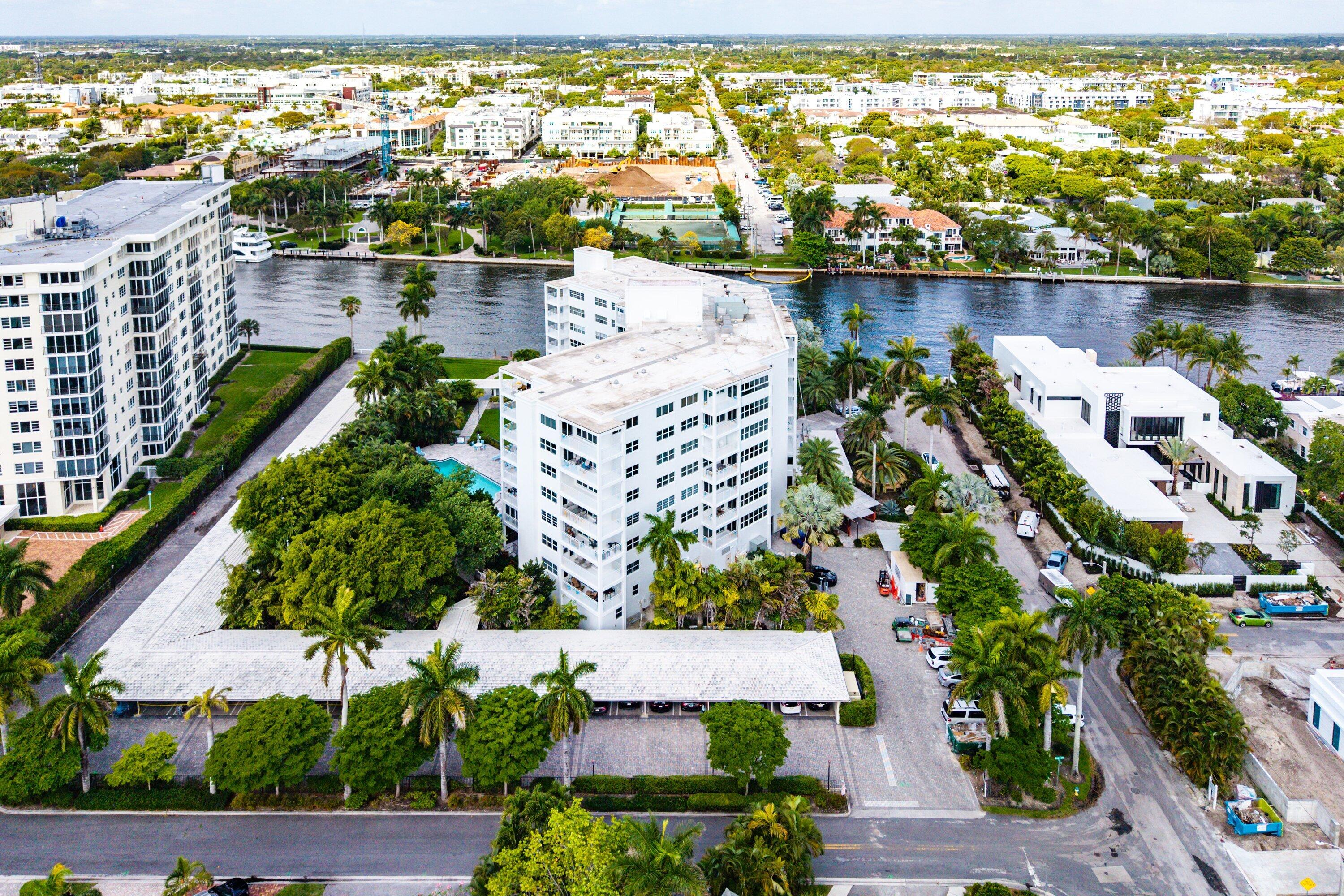1000 Lowry Street 5d