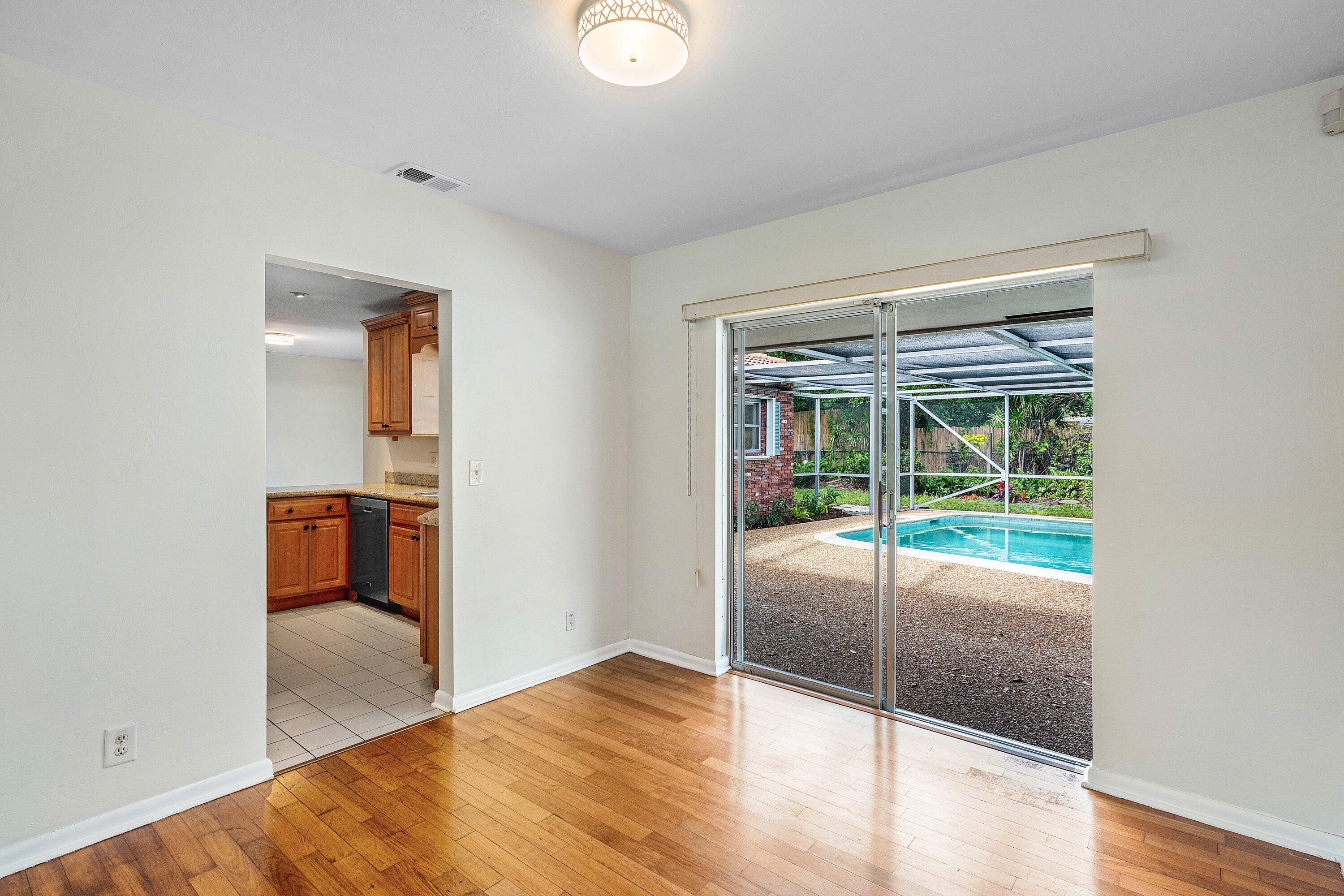 931 NW 9th Court