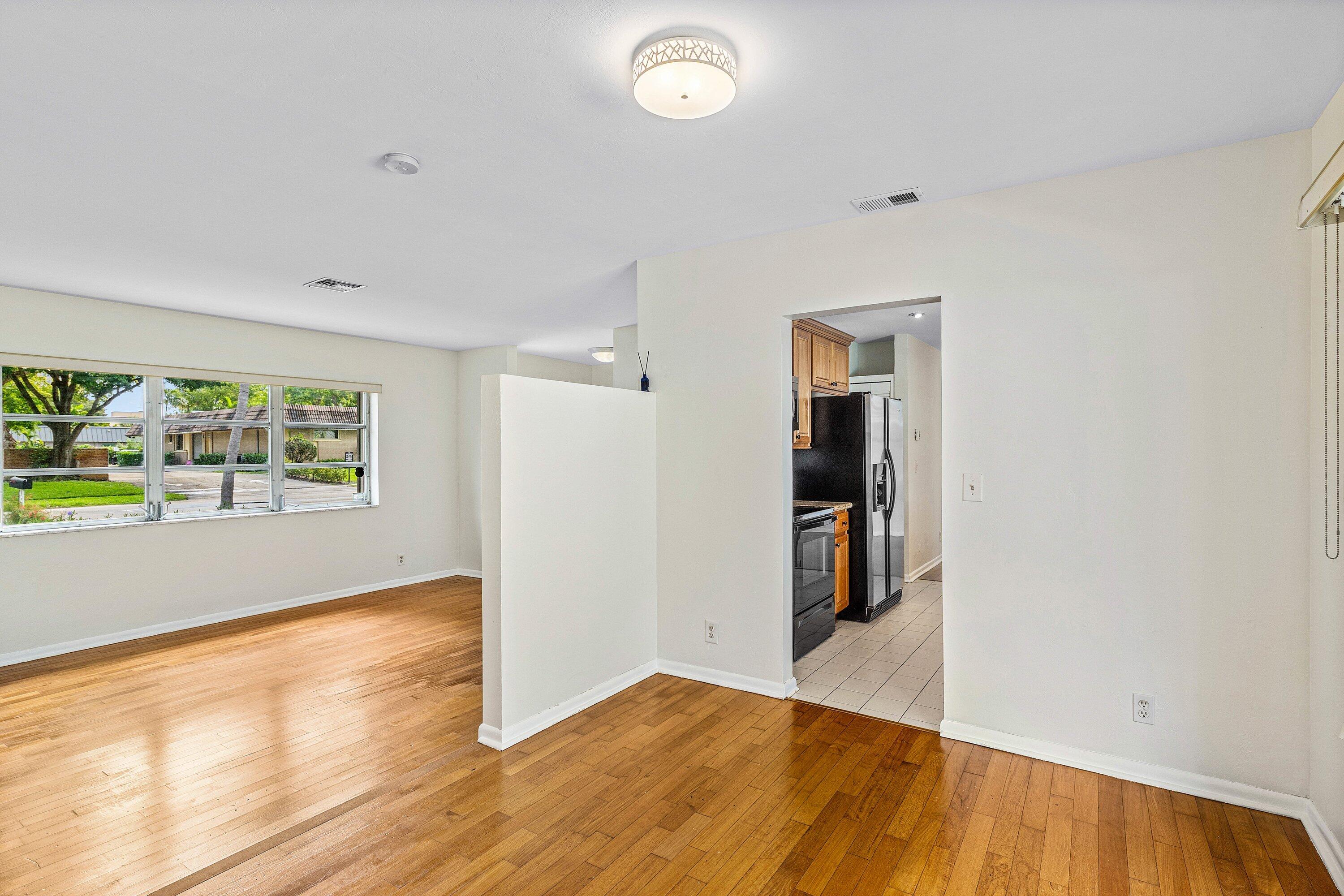 931 NW 9th Court