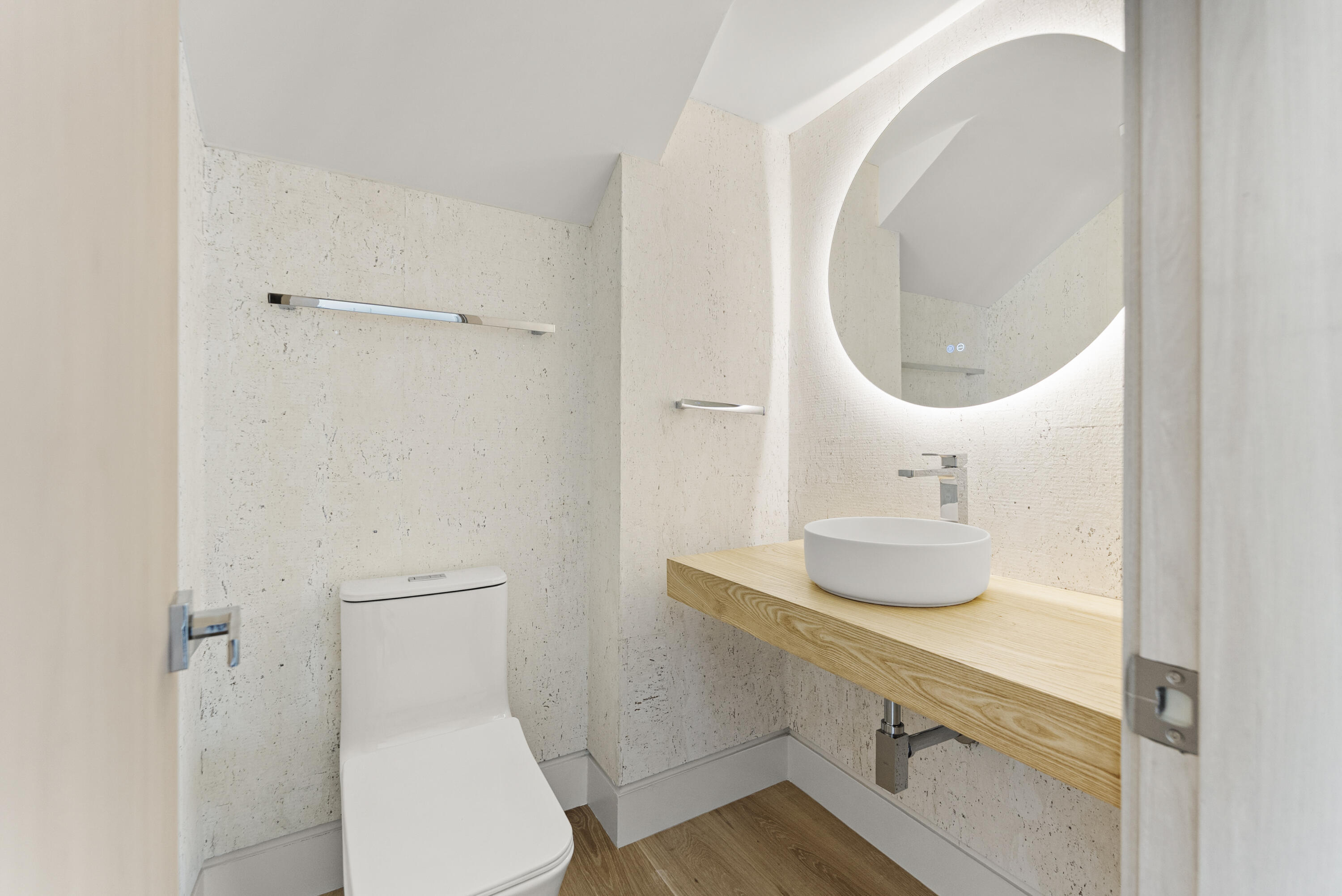 1692 S Ocean Boulevard