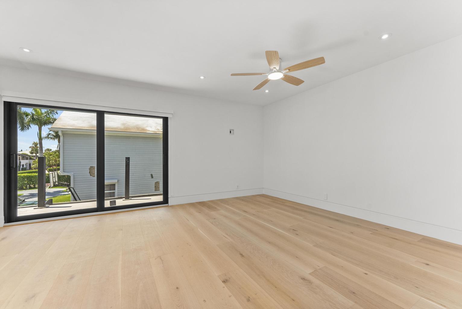 1692 S Ocean Boulevard