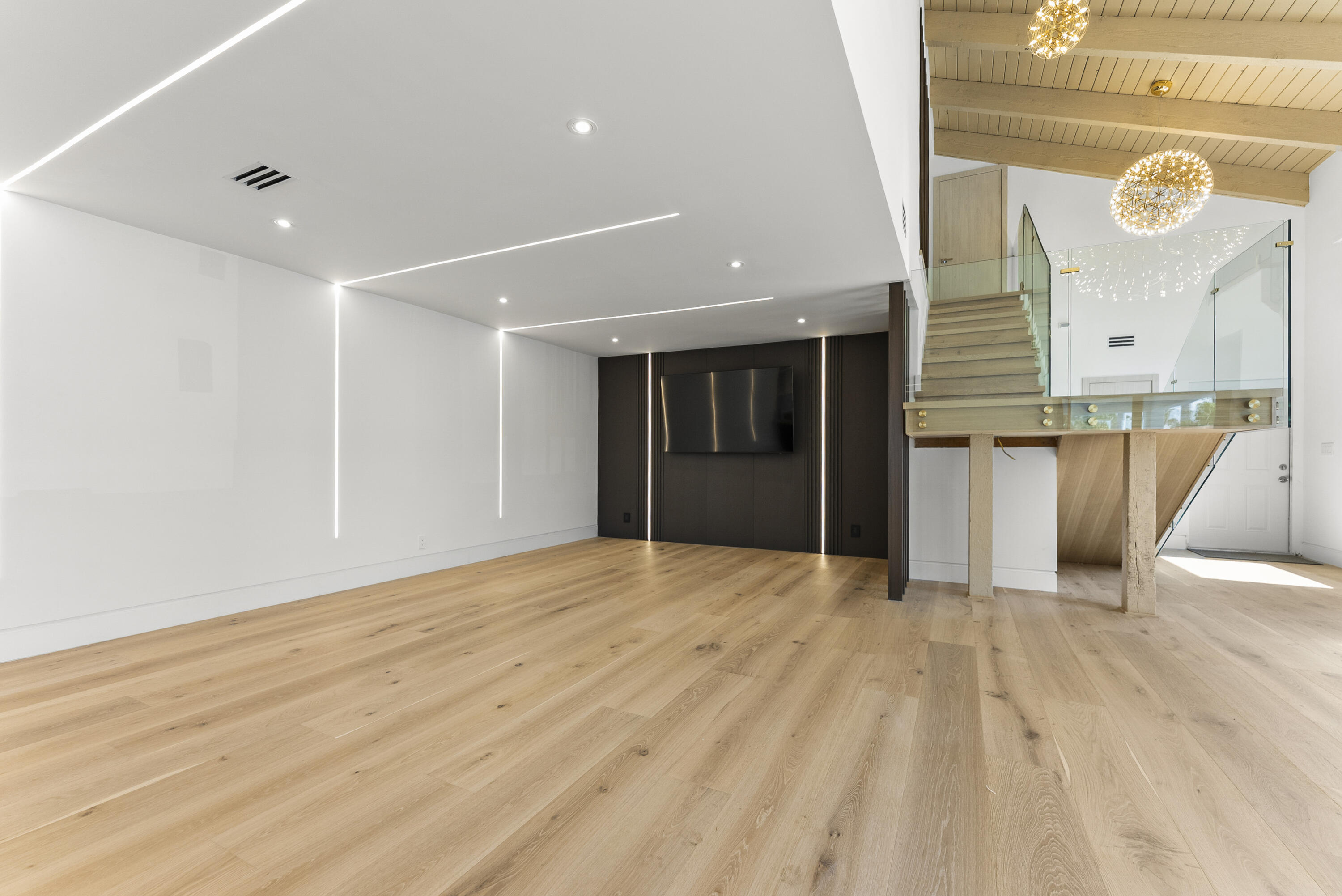 1692 S Ocean Boulevard