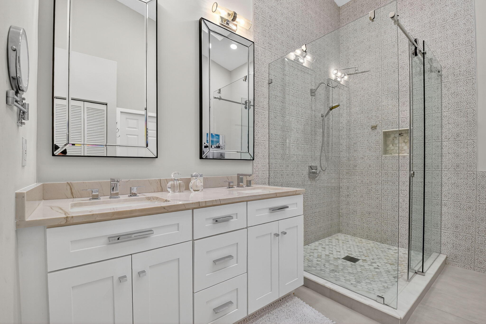 8385 Horseshoe Bay Road