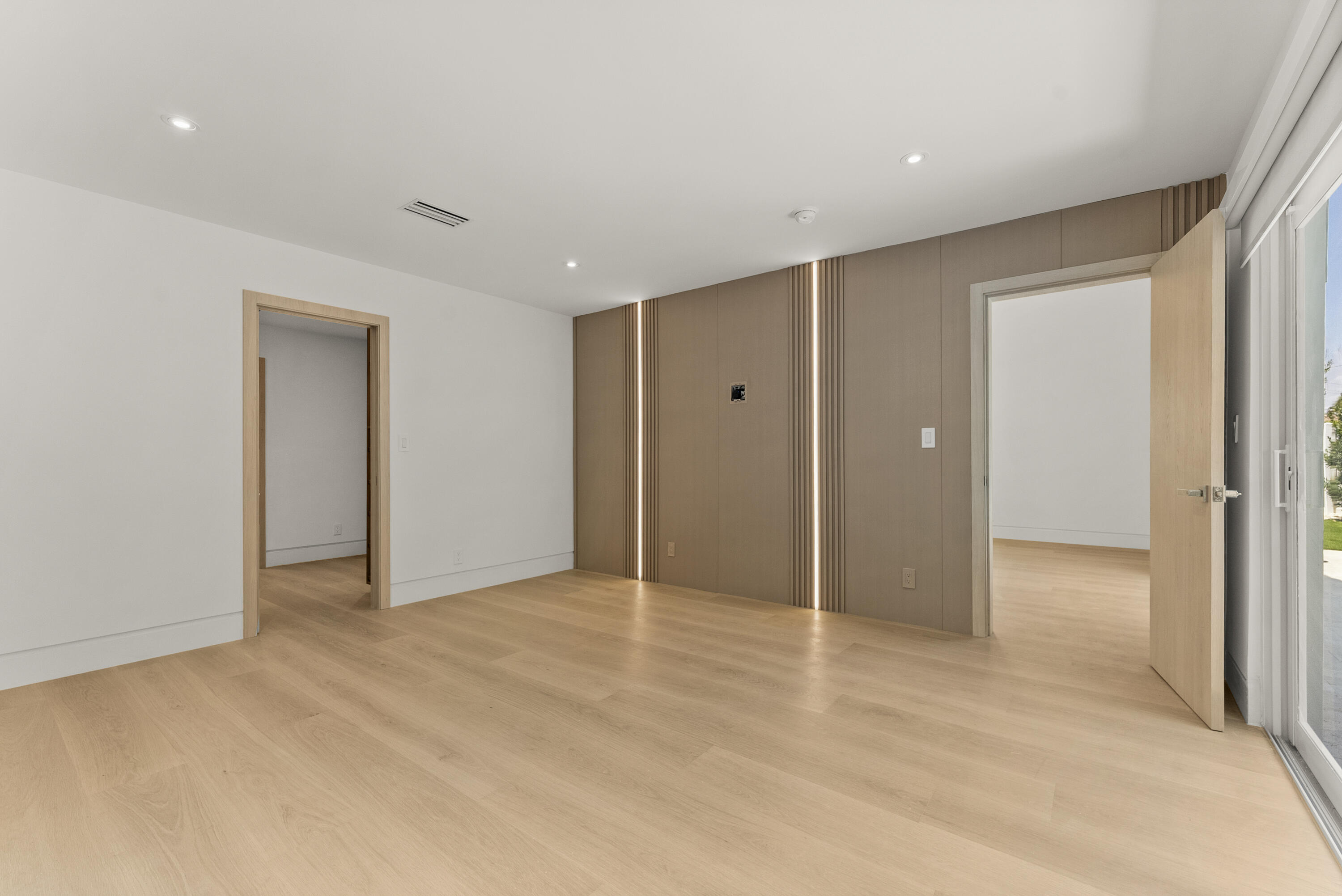 221 Pelican Way