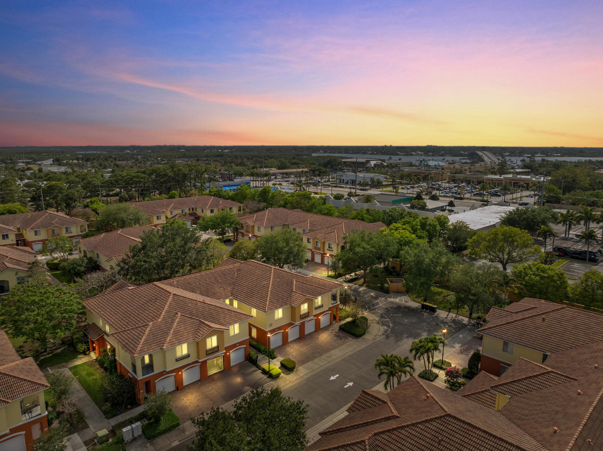 42 SE Sedona Circle 201