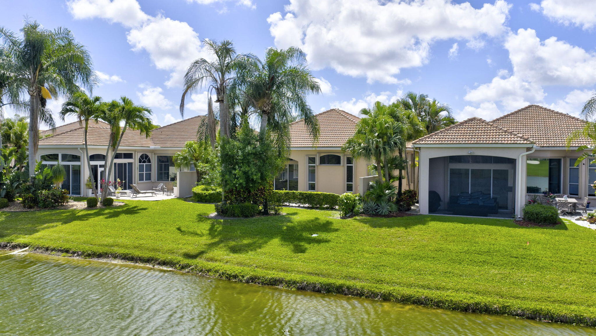 6935 Fairway Lakes Drive