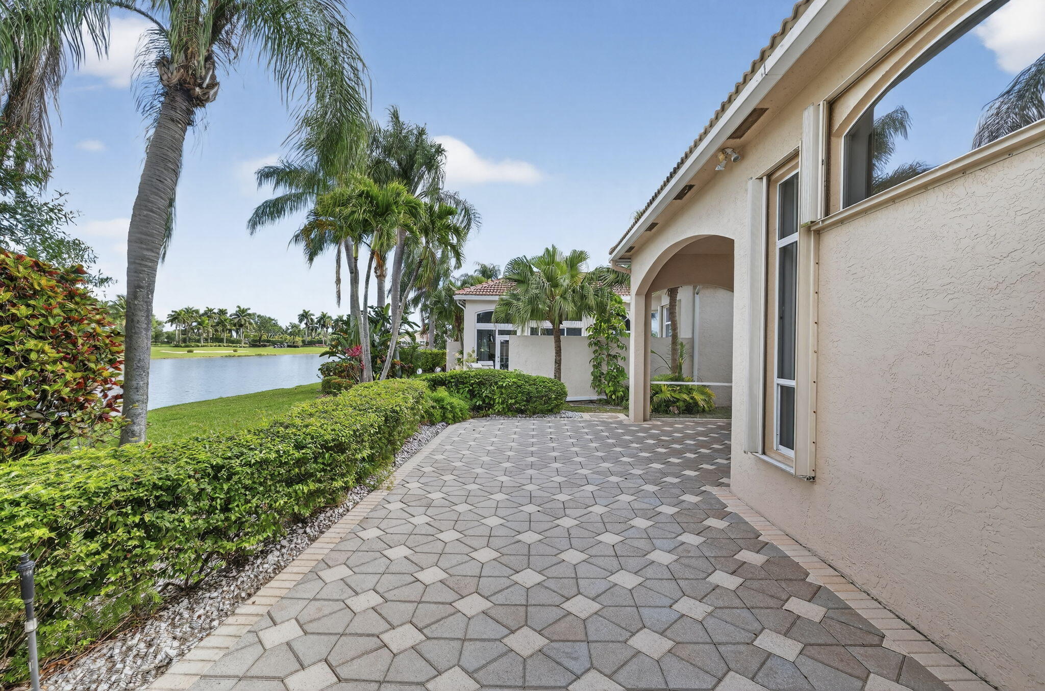 6935 Fairway Lakes Drive