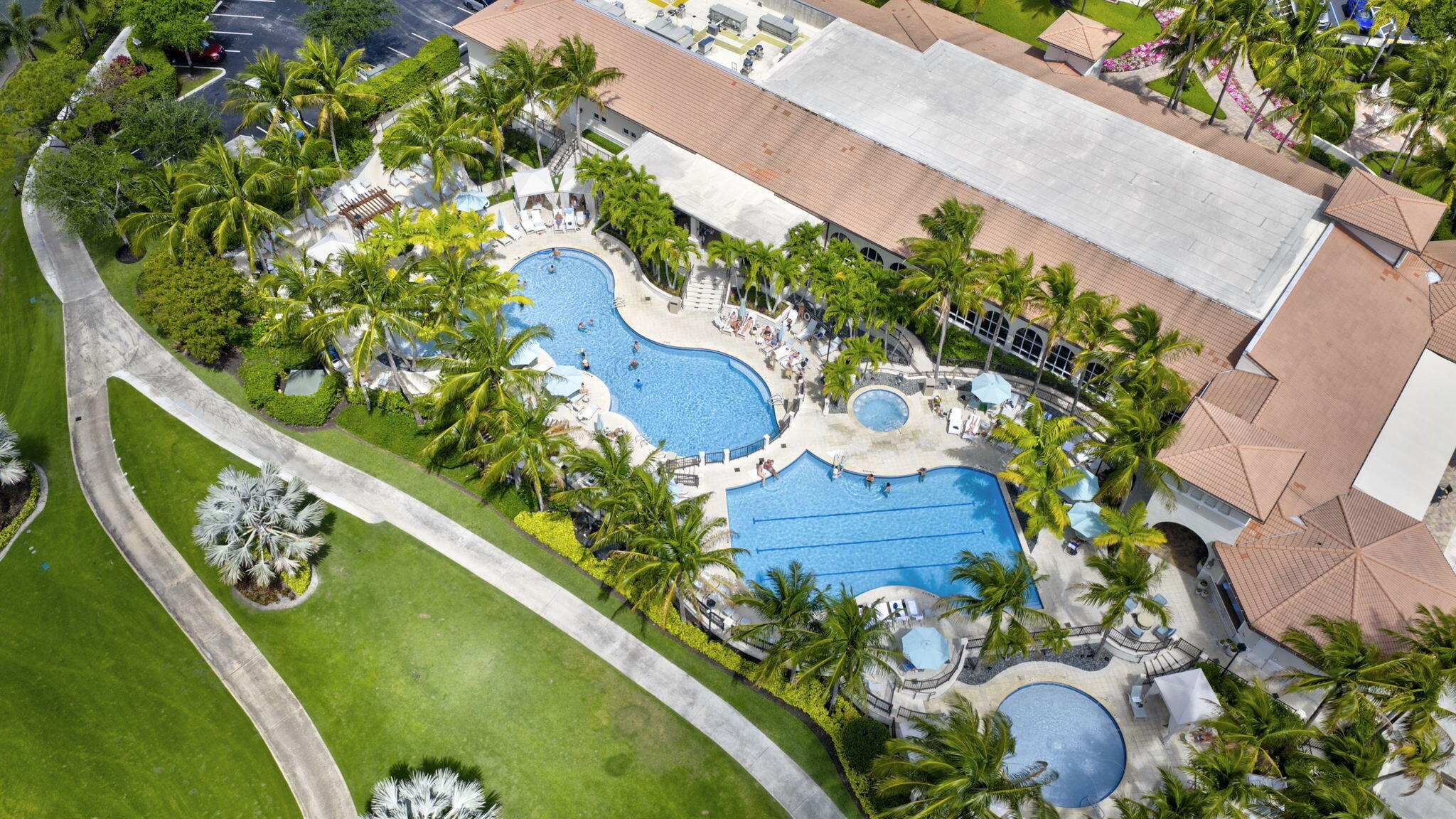 6935 Fairway Lakes Drive