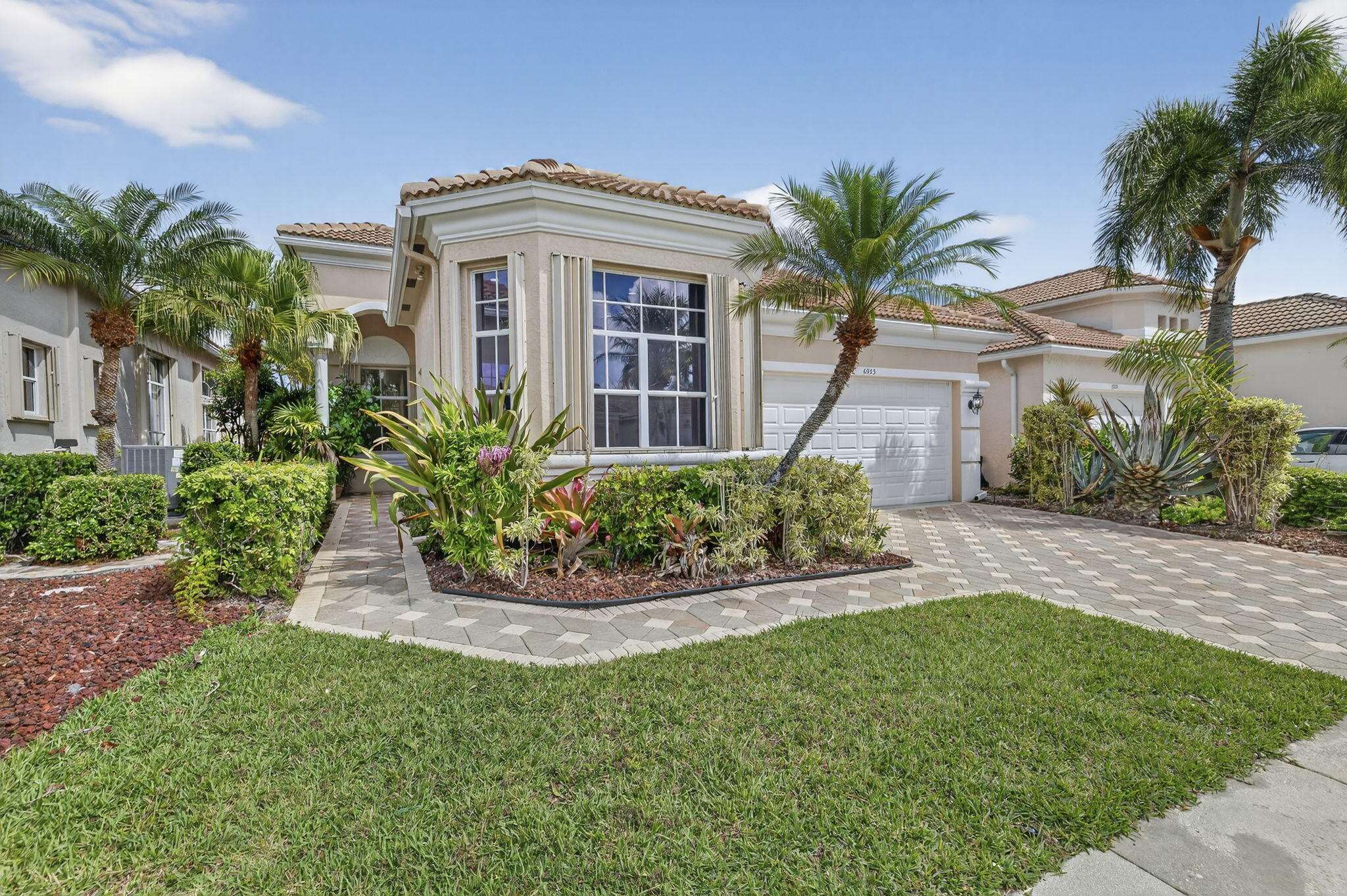 6935 Fairway Lakes Drive