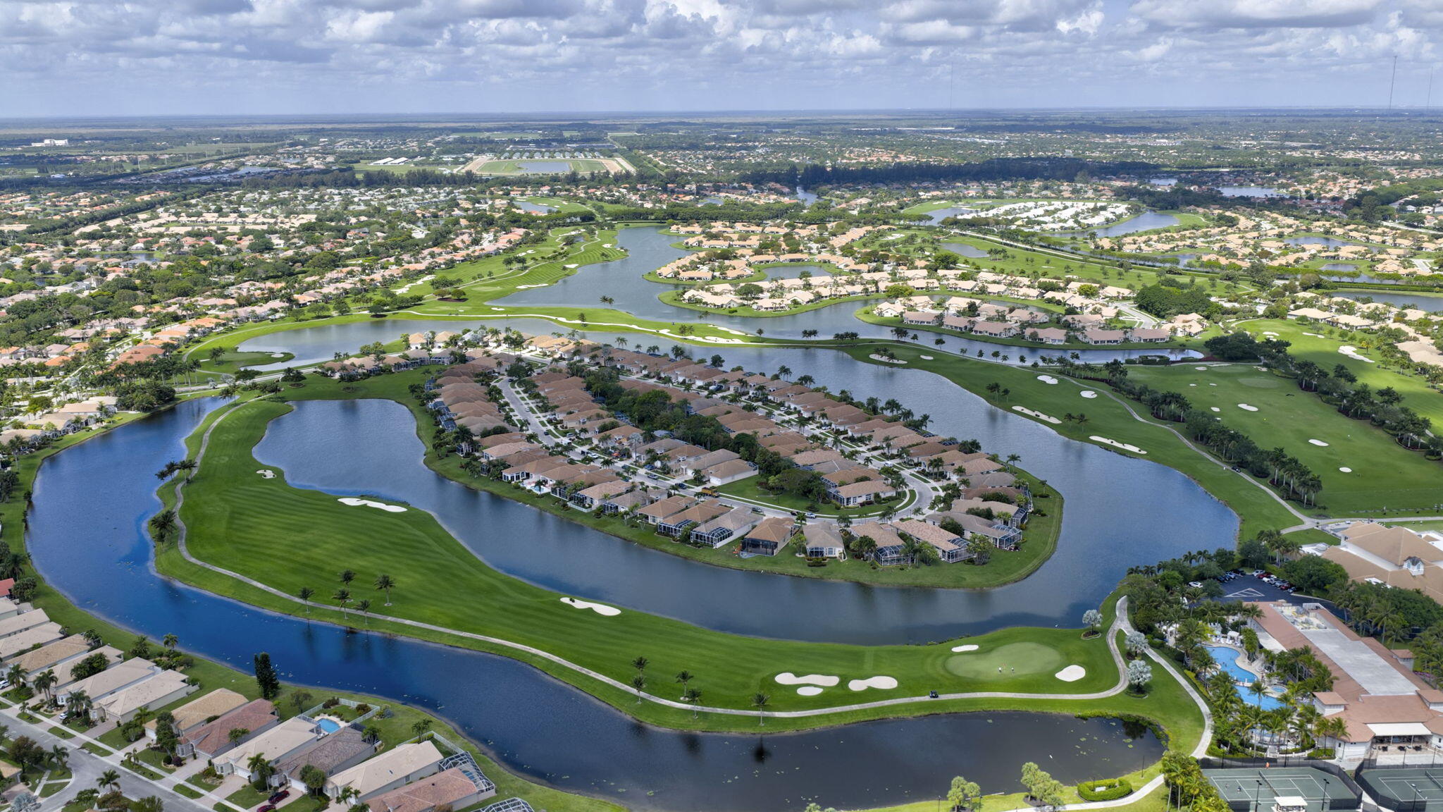 6935 Fairway Lakes Drive