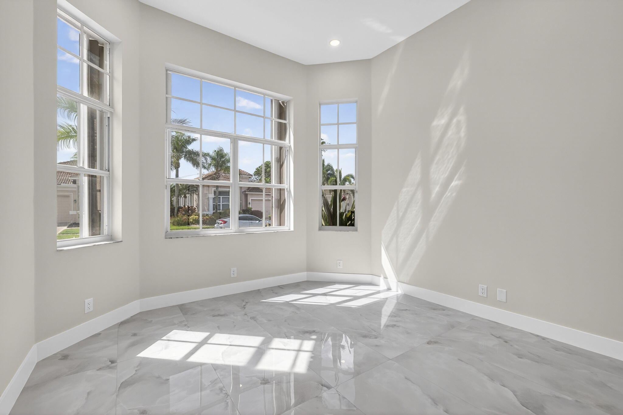 6935 Fairway Lakes Drive