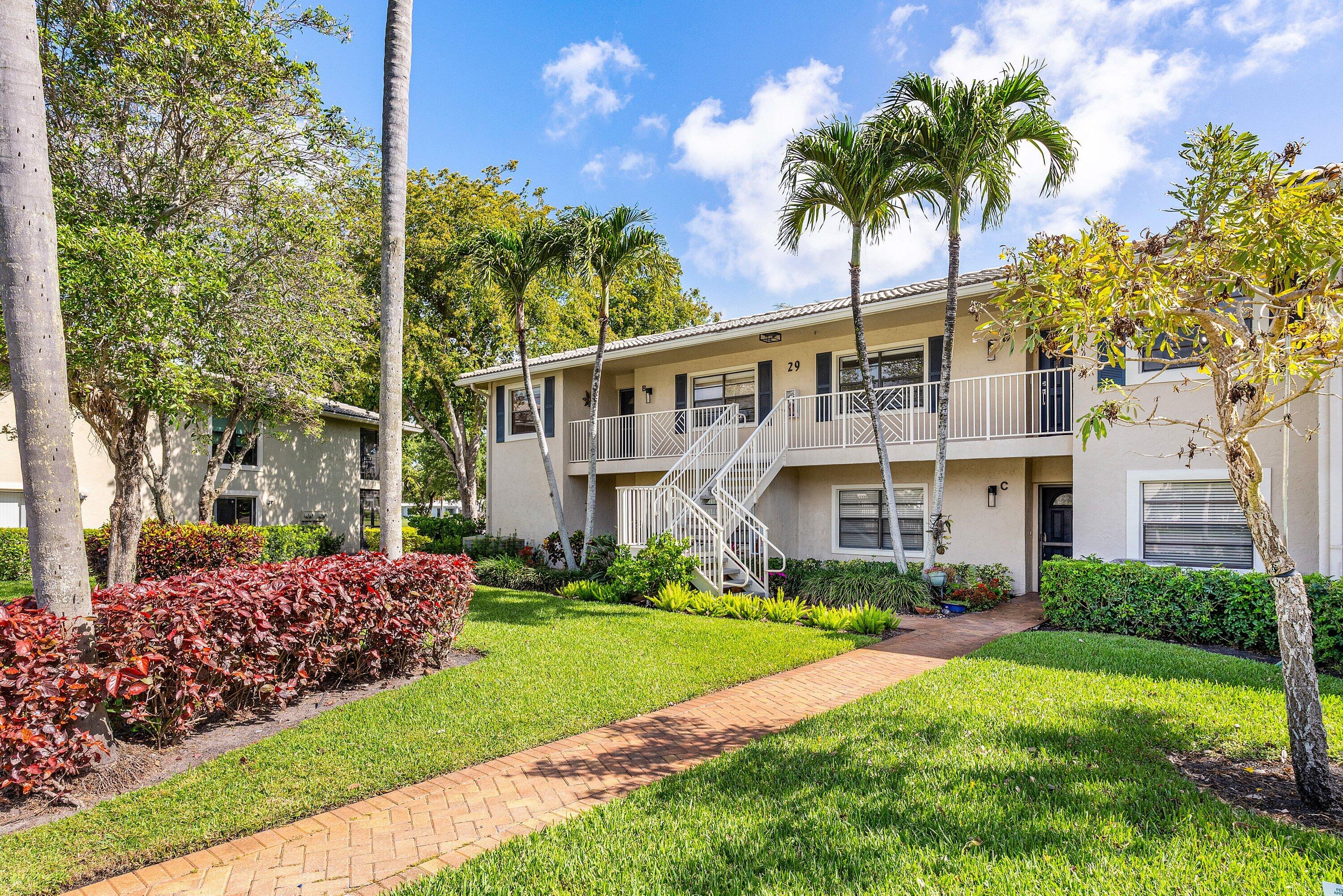 29 Stratford Lane West Unit B