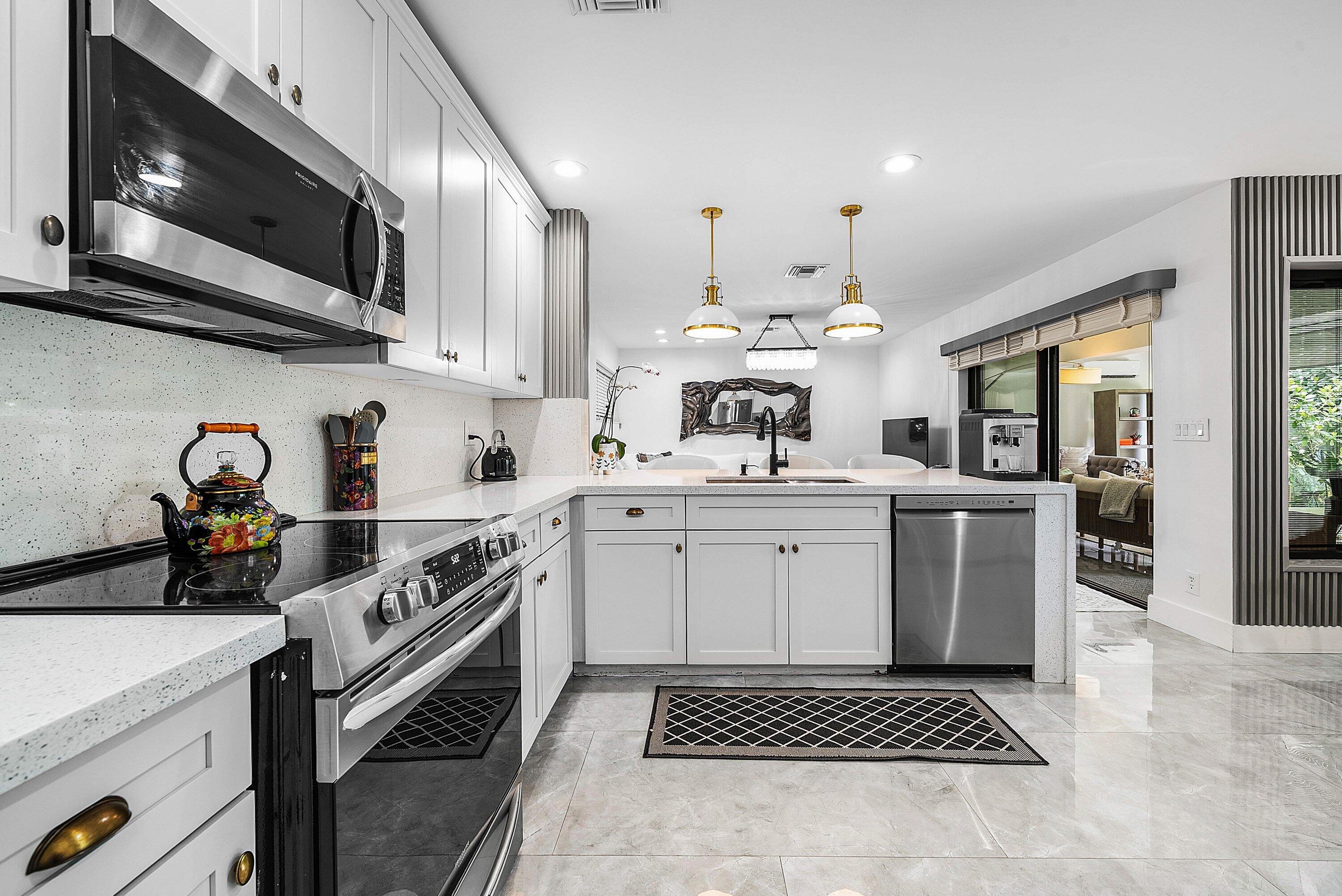20797 Cabrillo Way