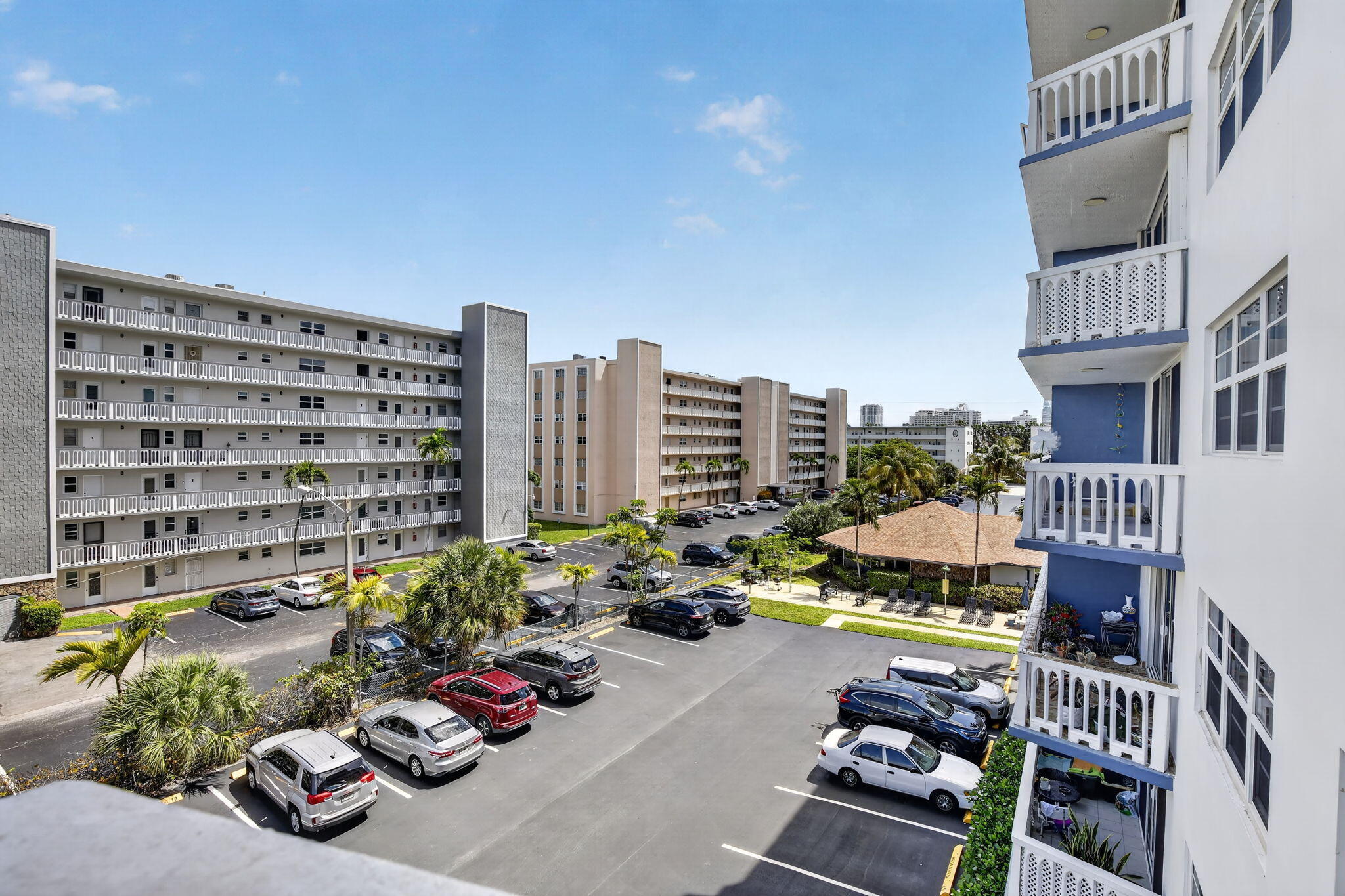 400 NE 12th Avenue 405