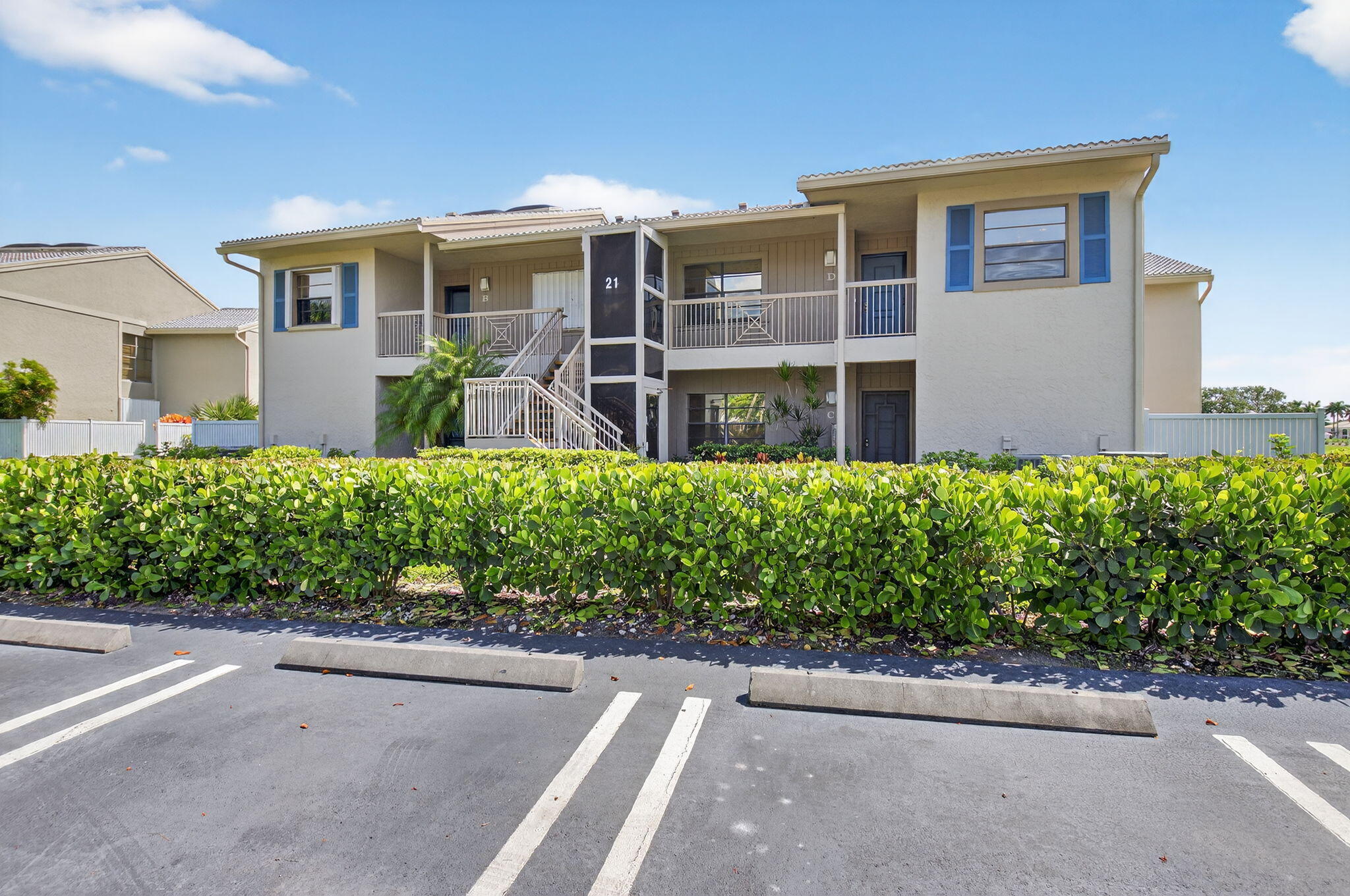 21 Eastgate Drive D