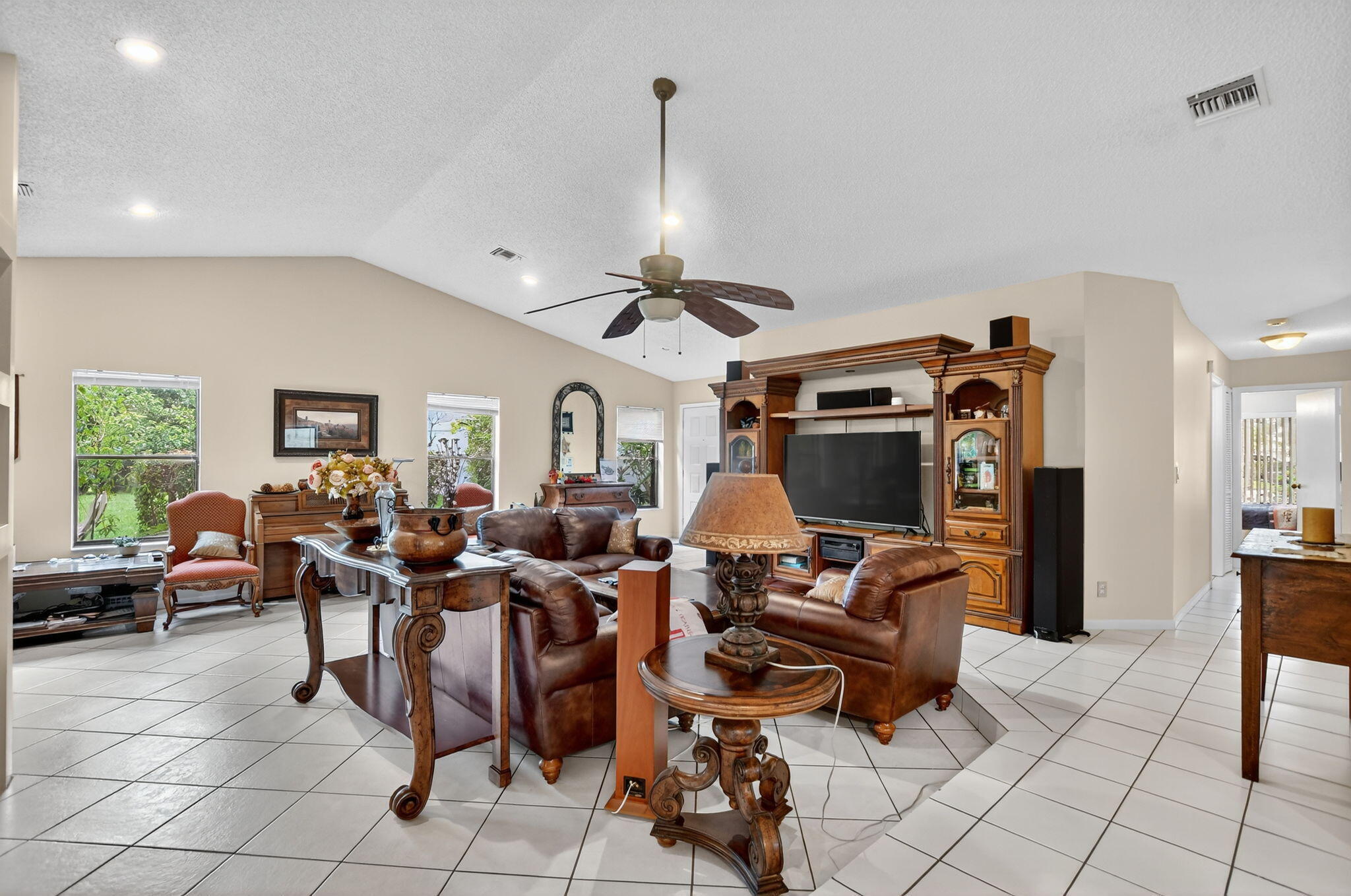 20803 Cabrillo Way