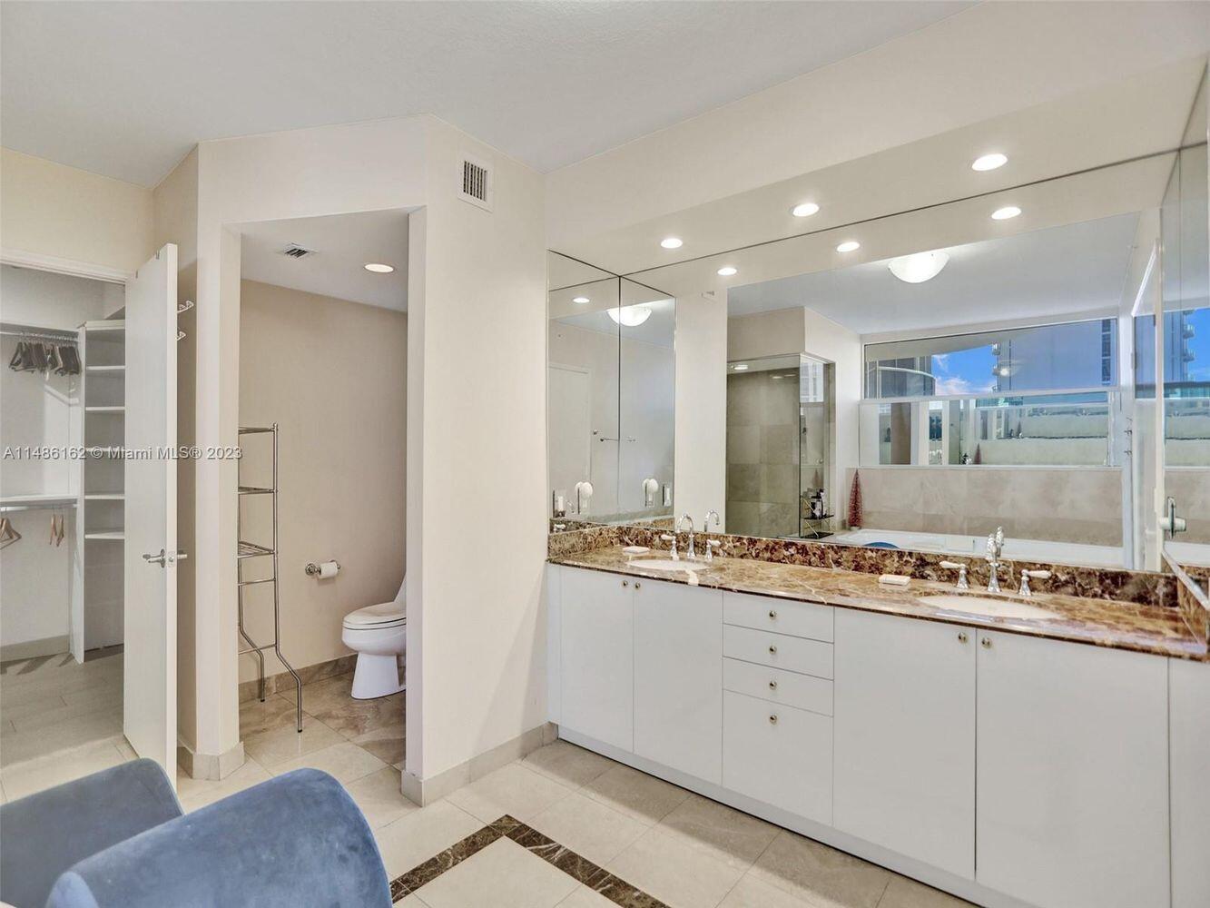 17555 Collins Avenue 1805