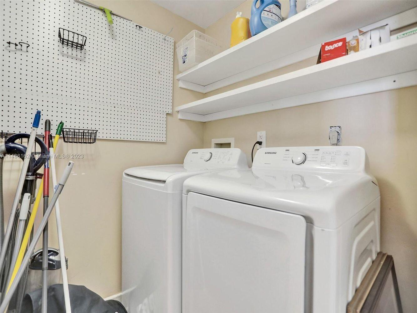 17555 Collins Avenue 1805