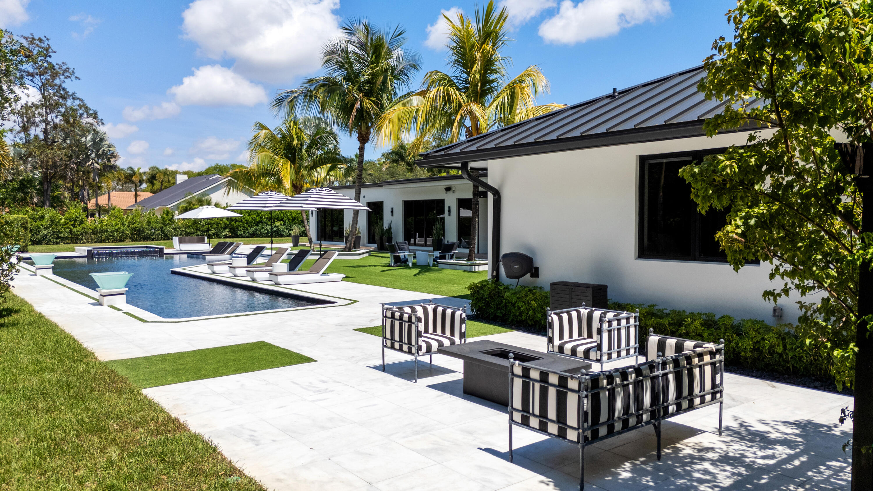 17872 W Fieldbrook Circle W