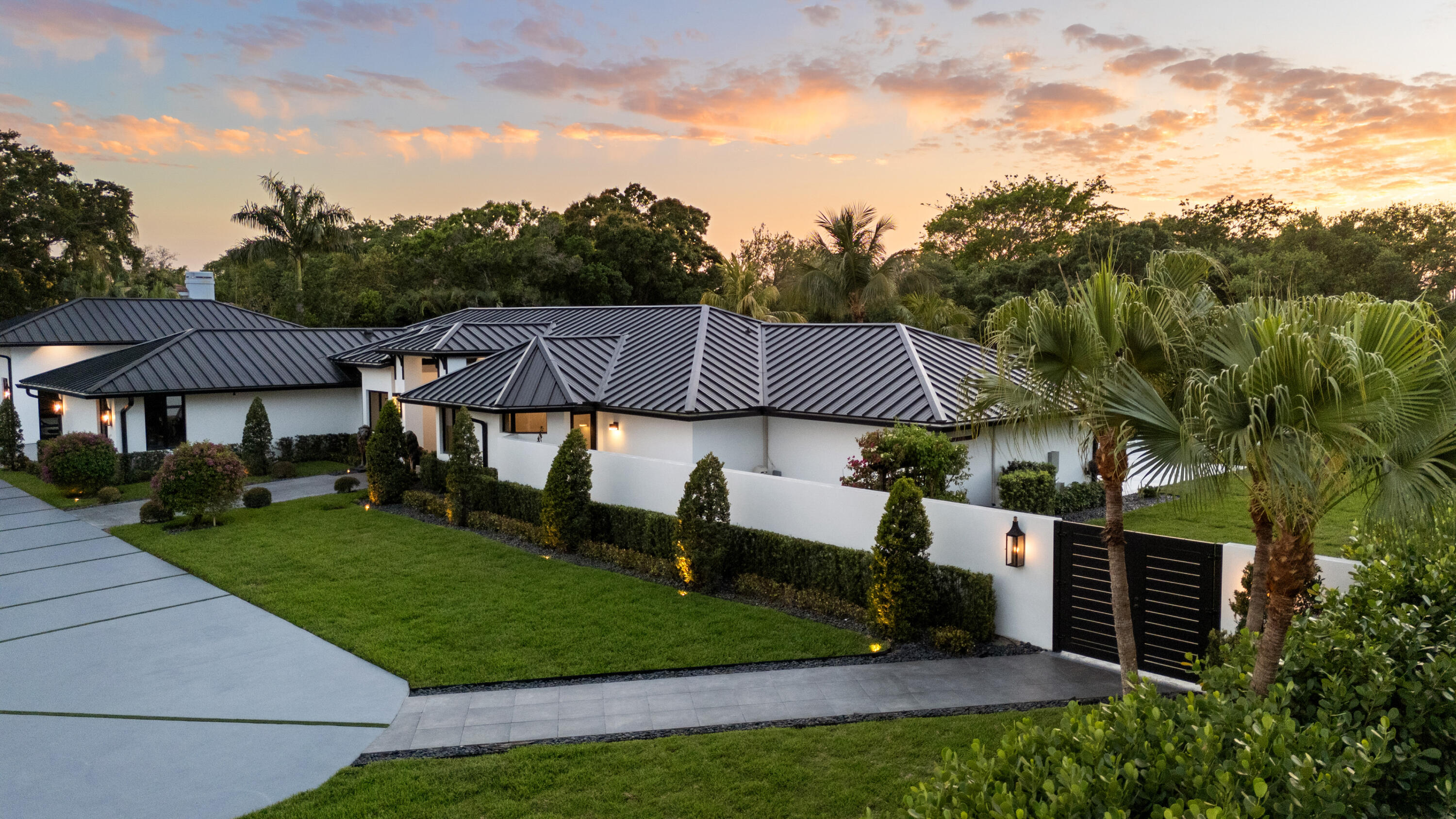 17872 W Fieldbrook Circle W