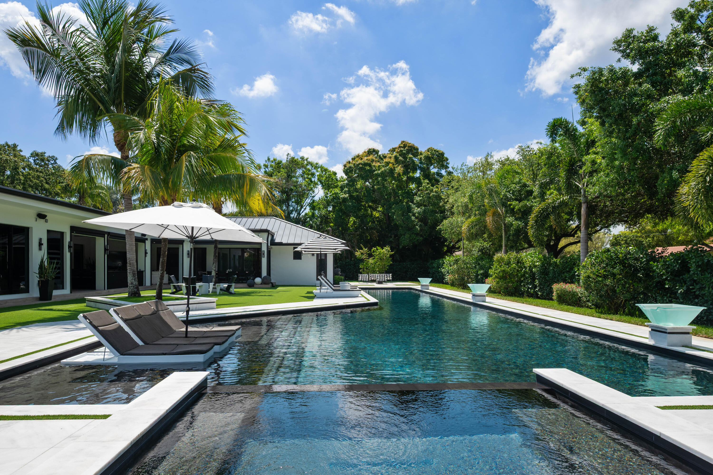 17872 W Fieldbrook Circle W