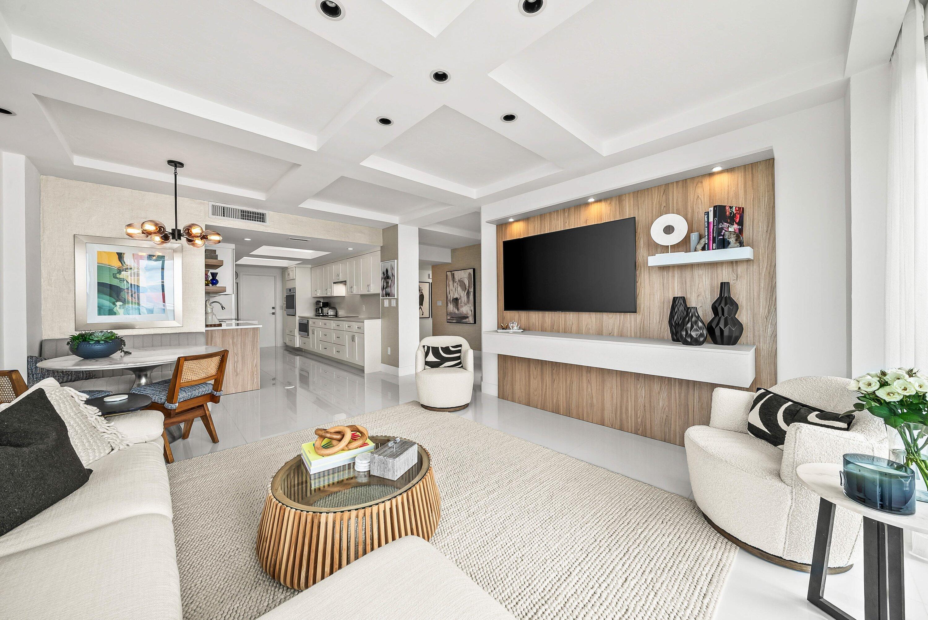 700 S Ocean Boulevard 705