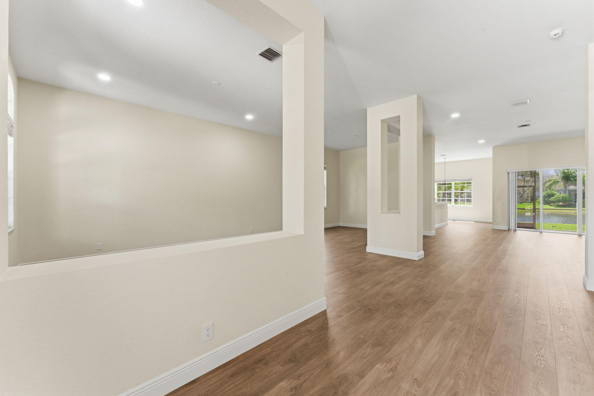 1112 Skylark Drive