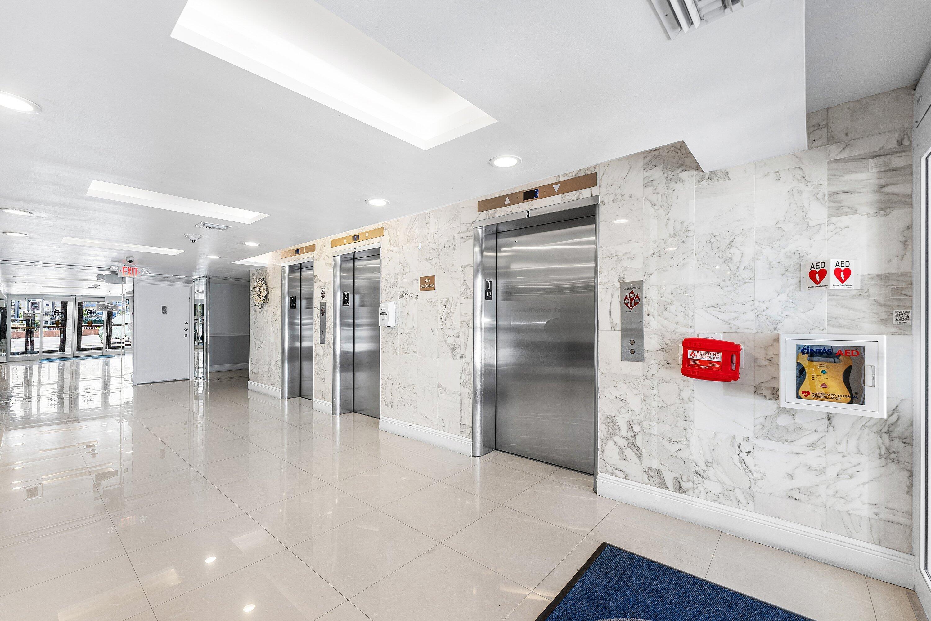 1600 S Ocean Drive 7h