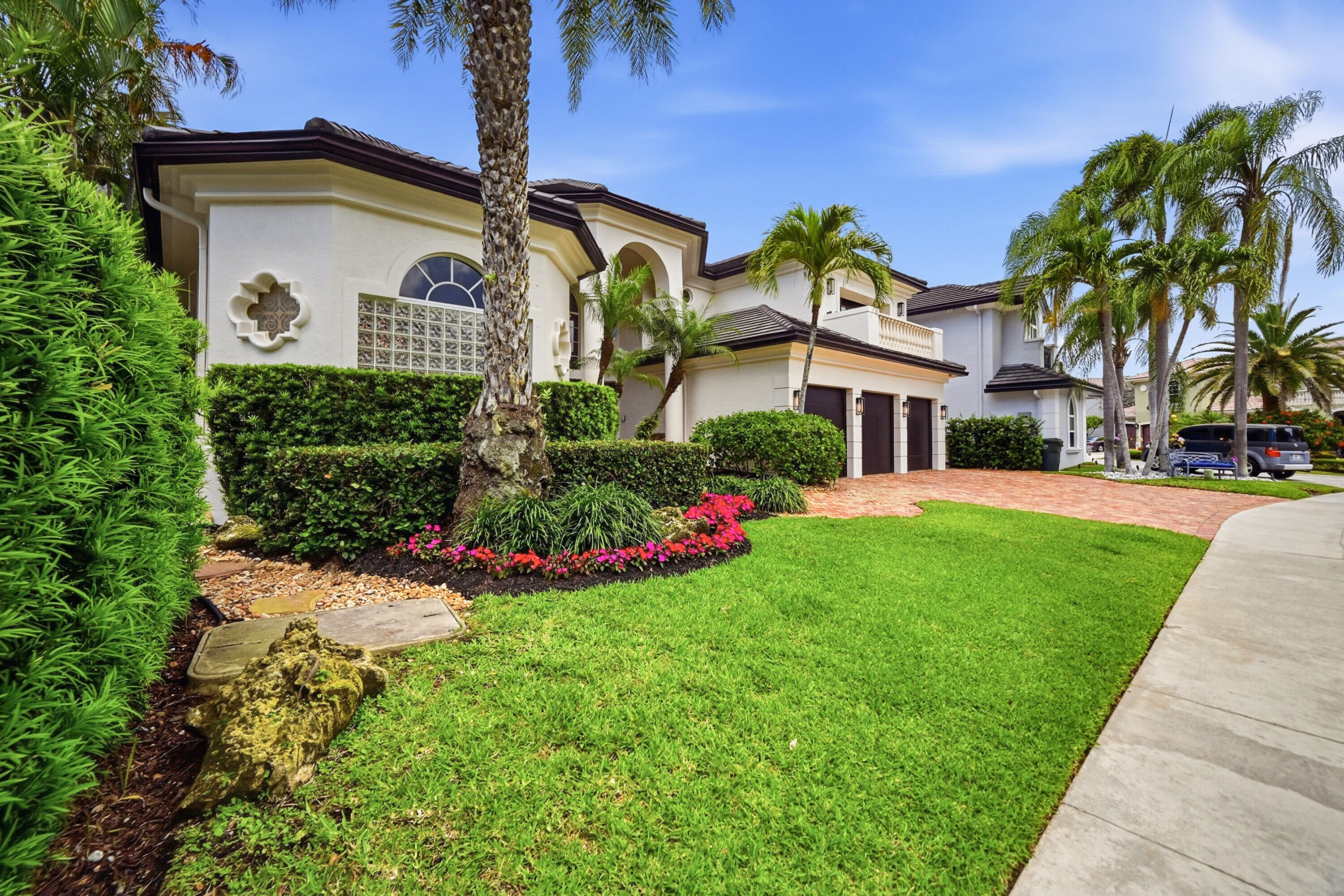 2425 NW 49th Lane