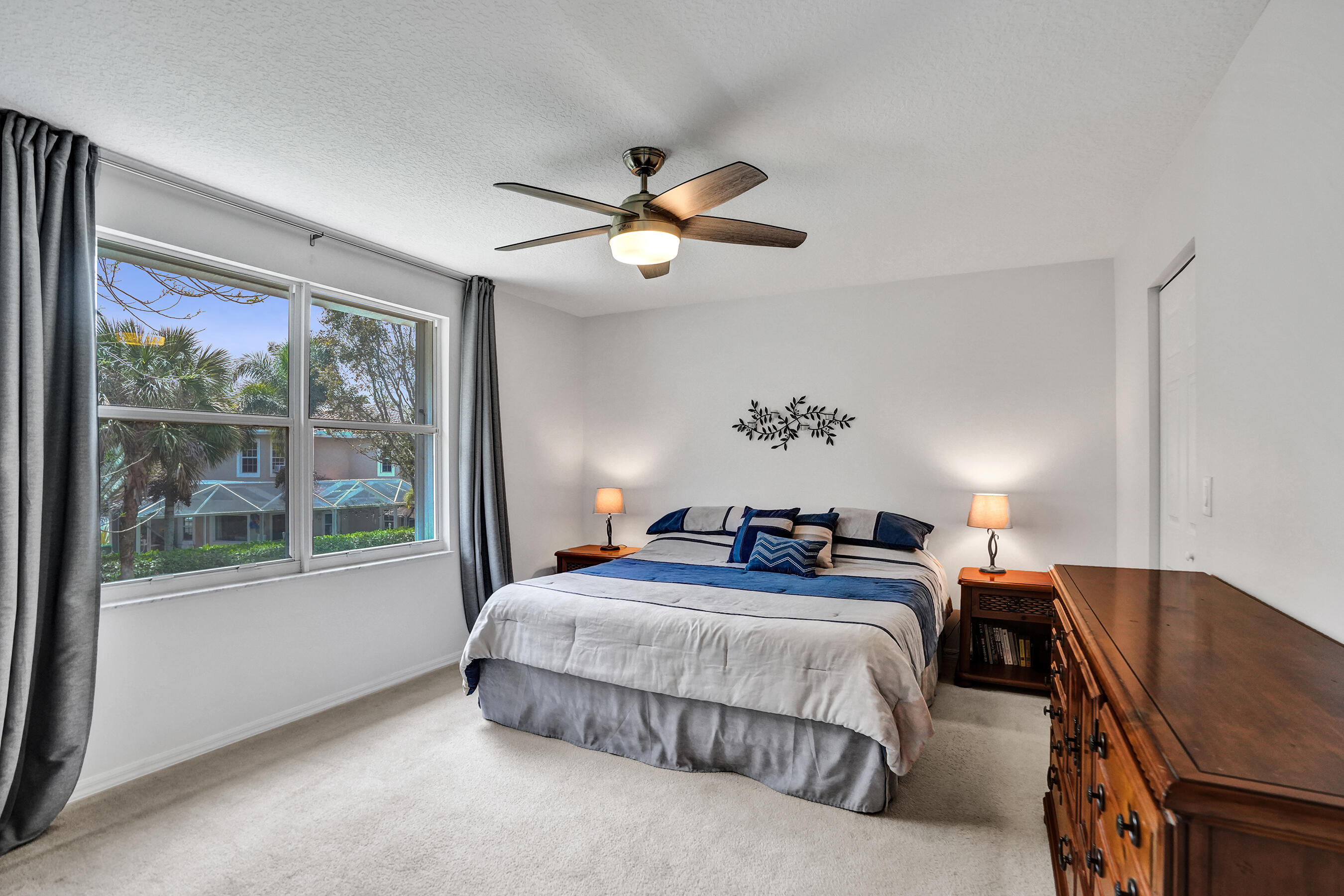 12648 NW 8th Court