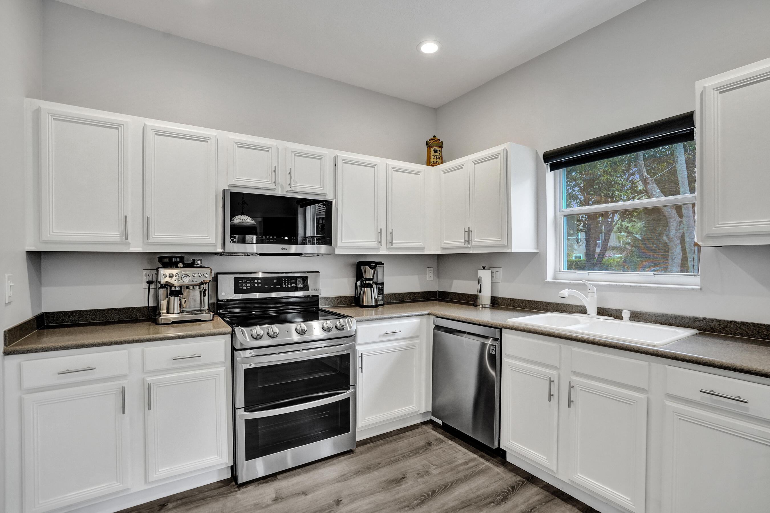 12648 NW 8th Court