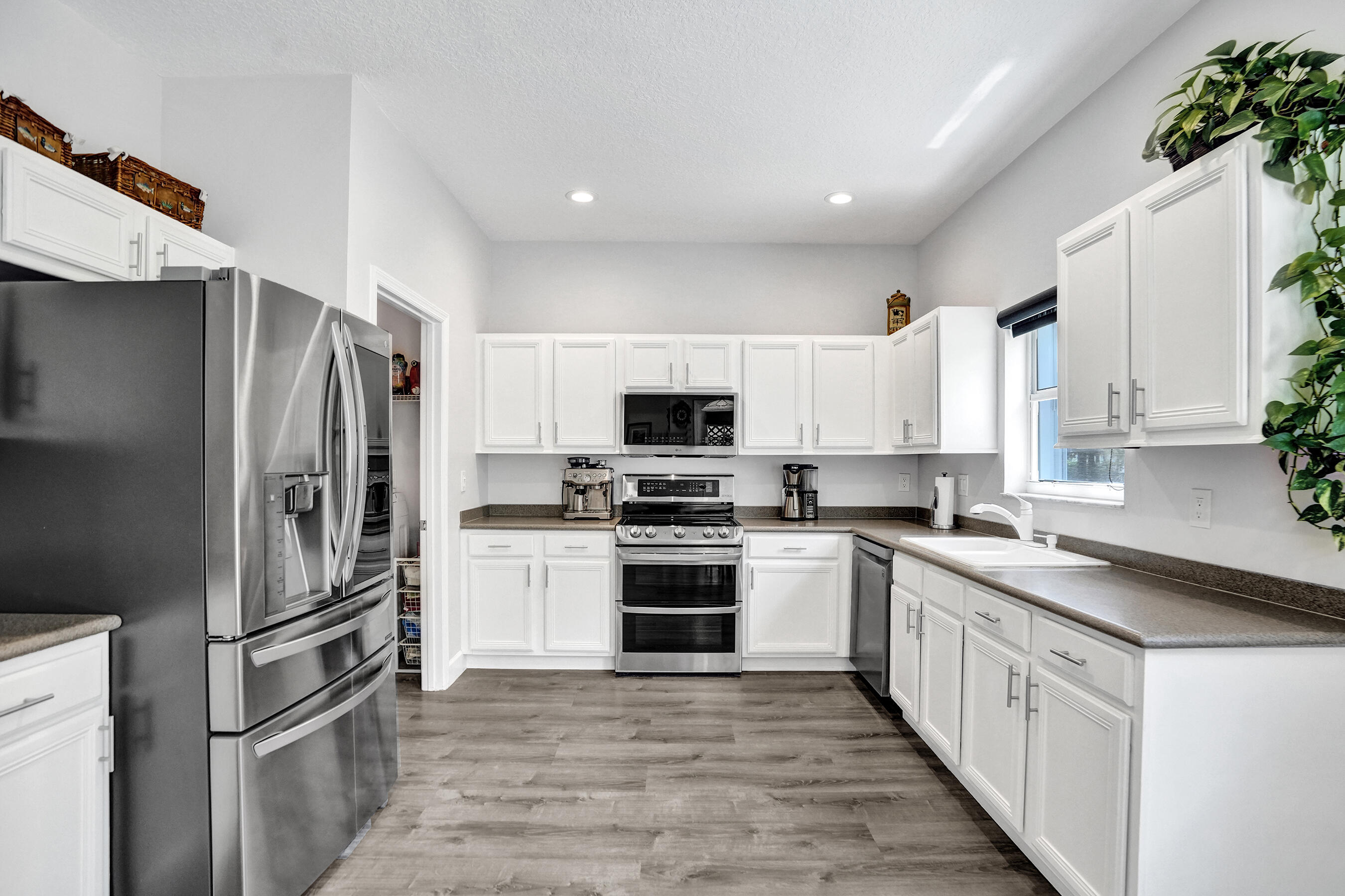 12648 NW 8th Court